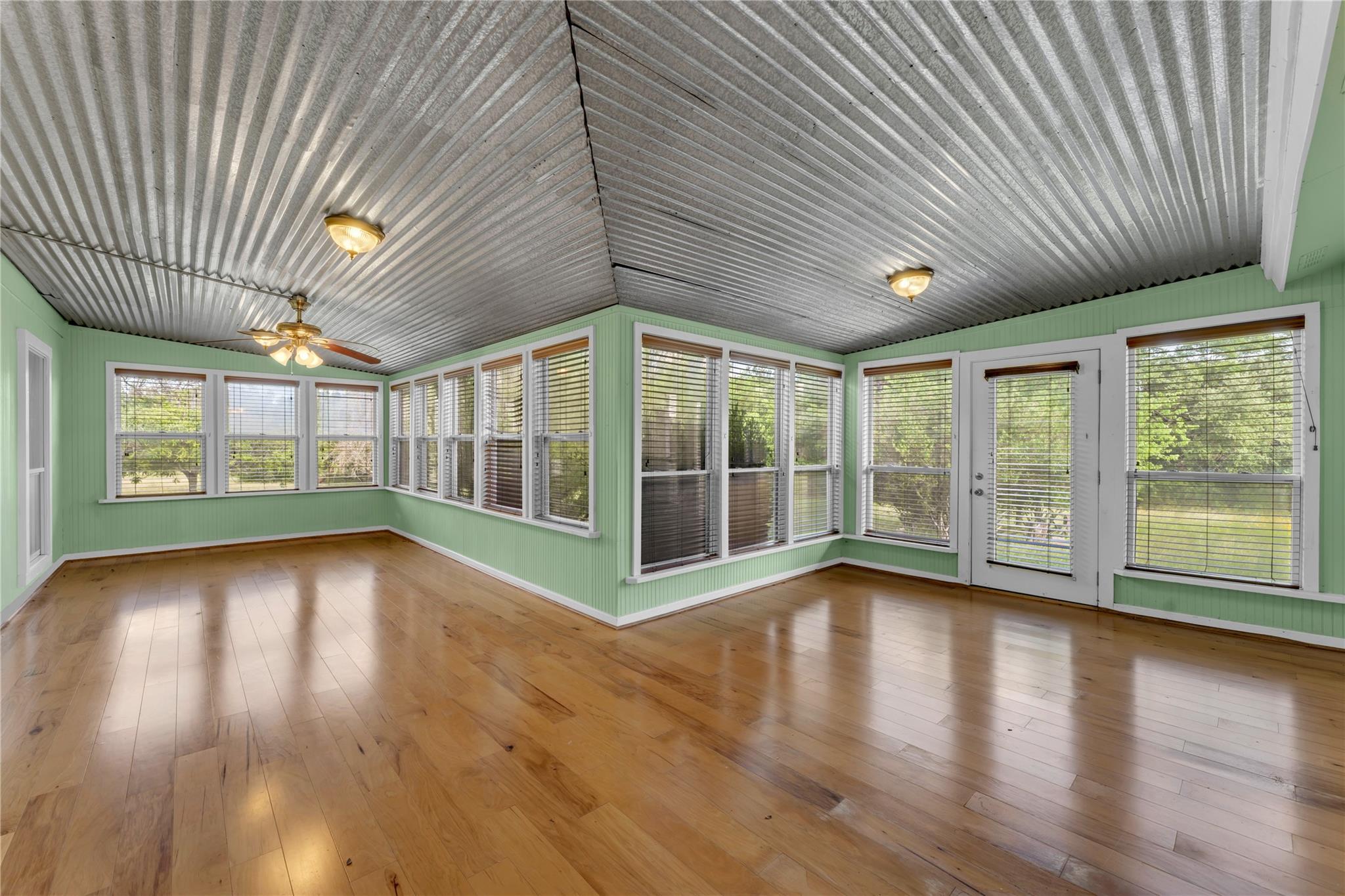 401 County Road 334, Burnet, TX 78611