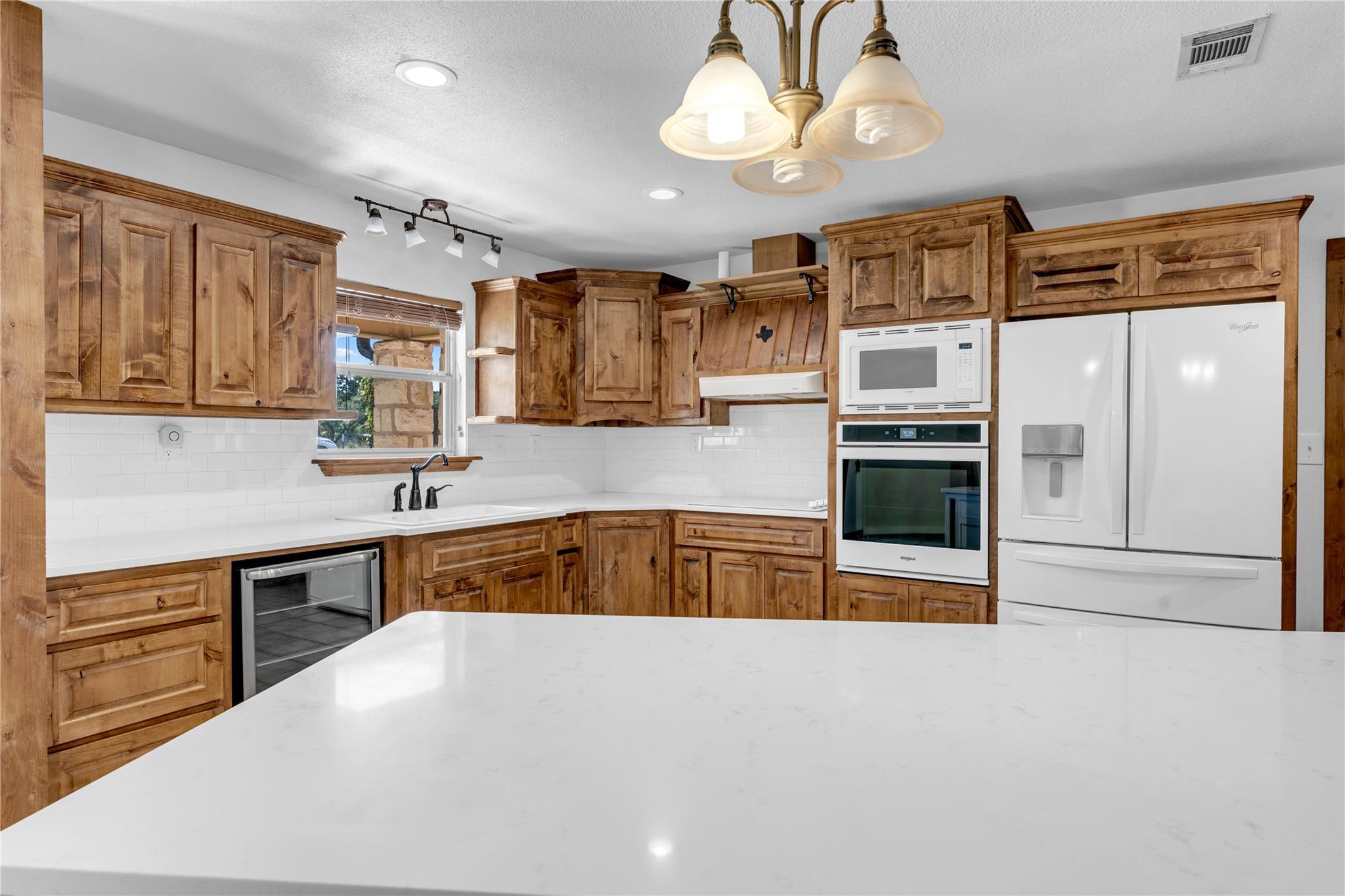 401 County Road 334, Burnet, TX 78611