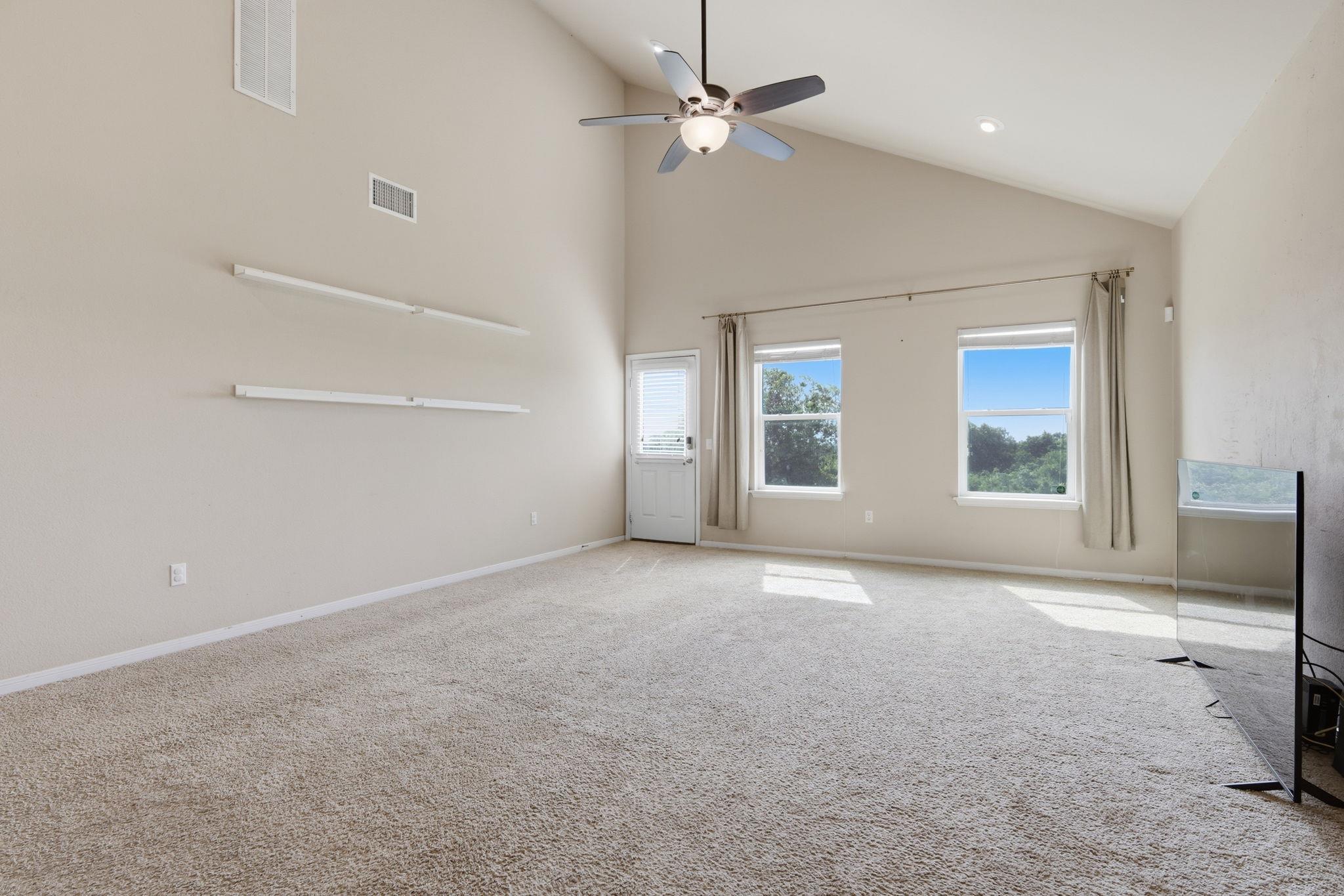 701 Liard River Rd, Hutto, TX 78634