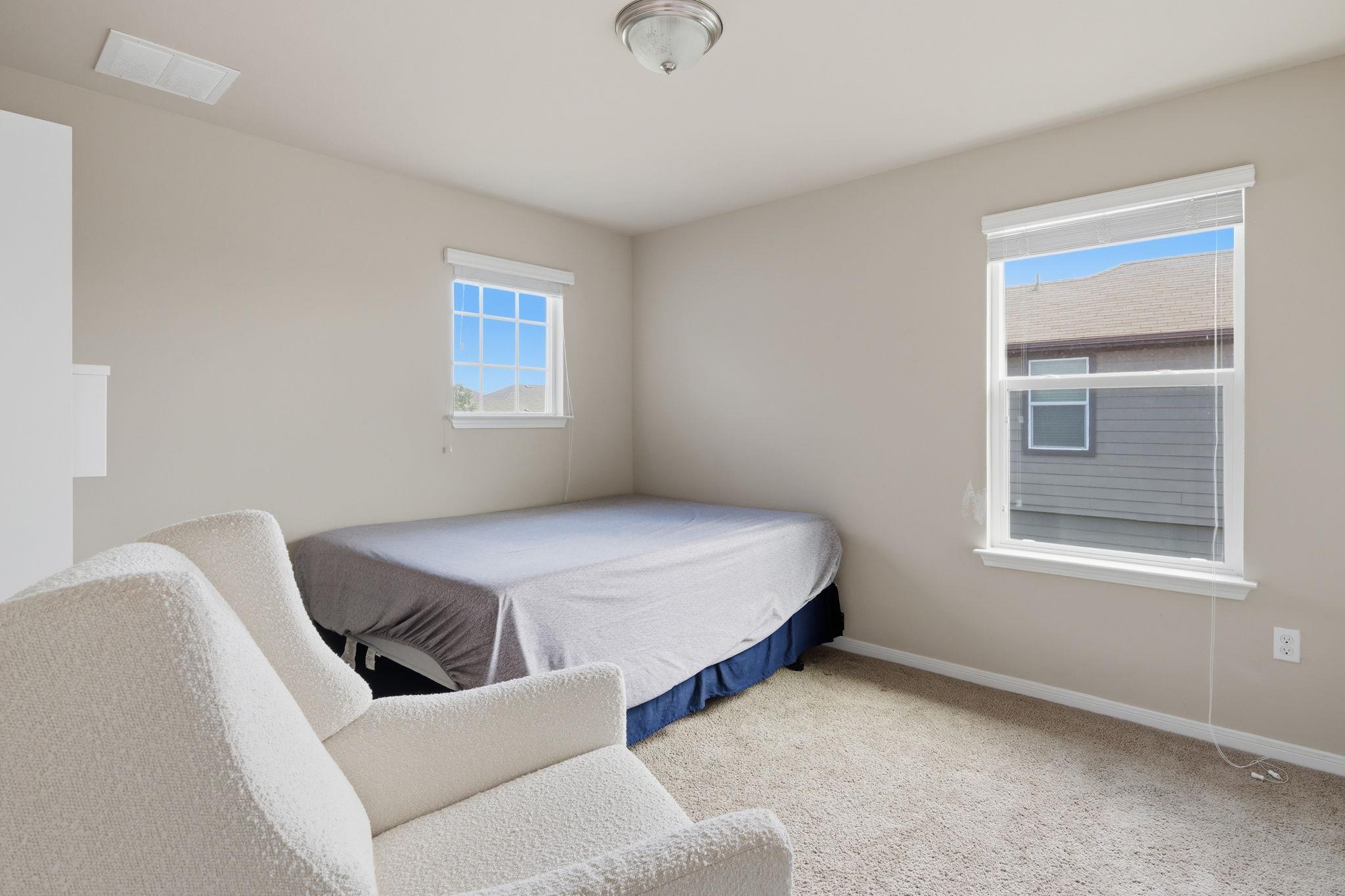 701 Liard River Rd, Hutto, TX 78634