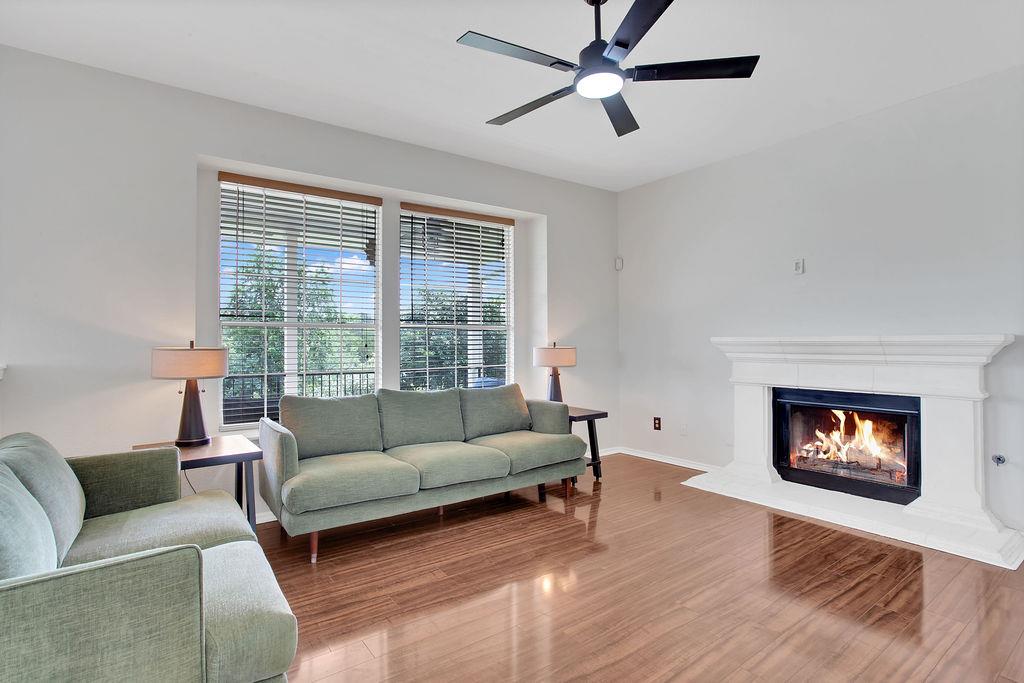10720 Finsbury Dr, Austin, TX 78748