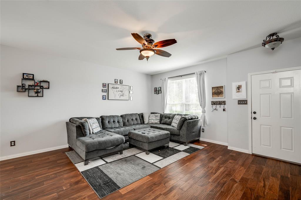 12221 Buzz Schneider Ln, Austin, TX 78748