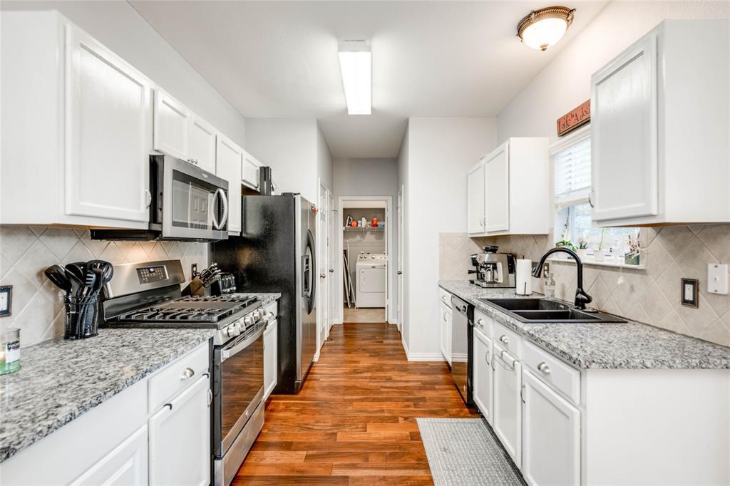 12221 Buzz Schneider Ln, Austin, TX 78748