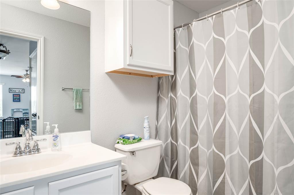 12221 Buzz Schneider Ln, Austin, TX 78748