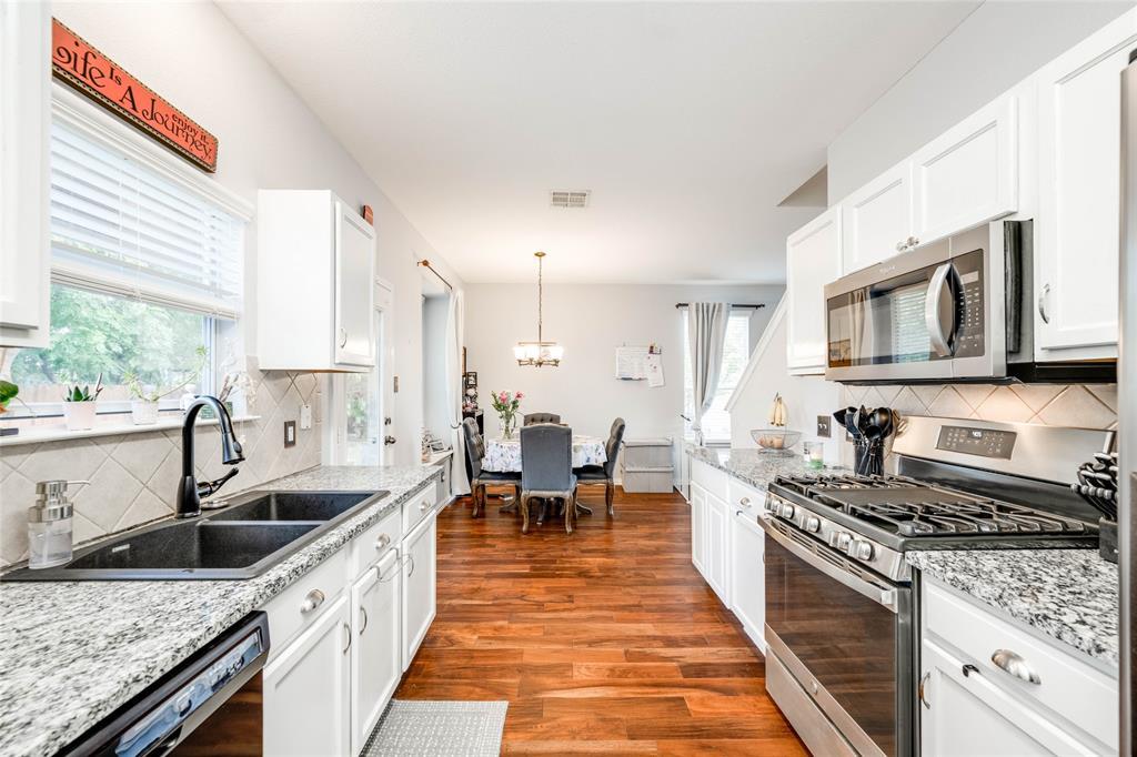 12221 Buzz Schneider Ln, Austin, TX 78748