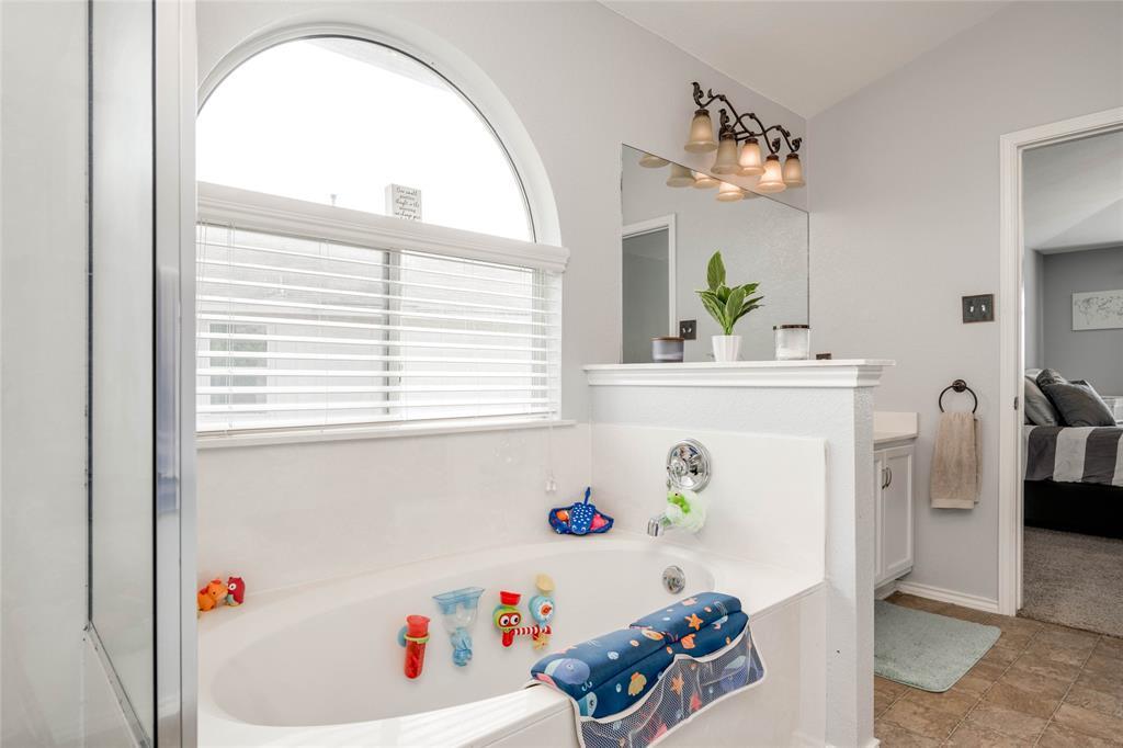 12221 Buzz Schneider Ln, Austin, TX 78748