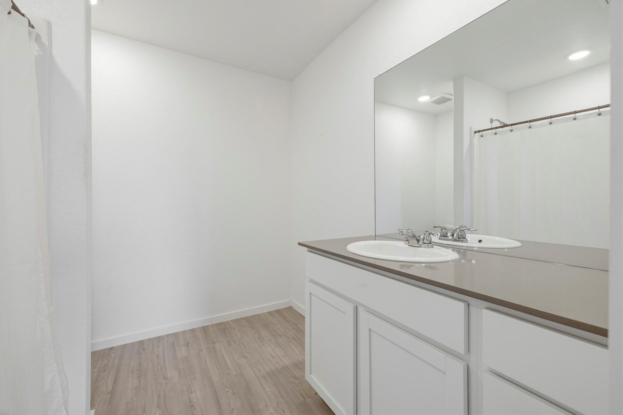 116 Bens Blf, Fredericksburg, TX 78624