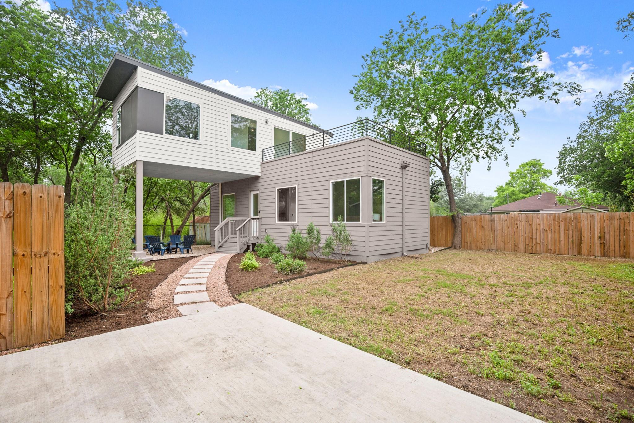 403 MIDDLE Ln # B, Austin, TX 78753