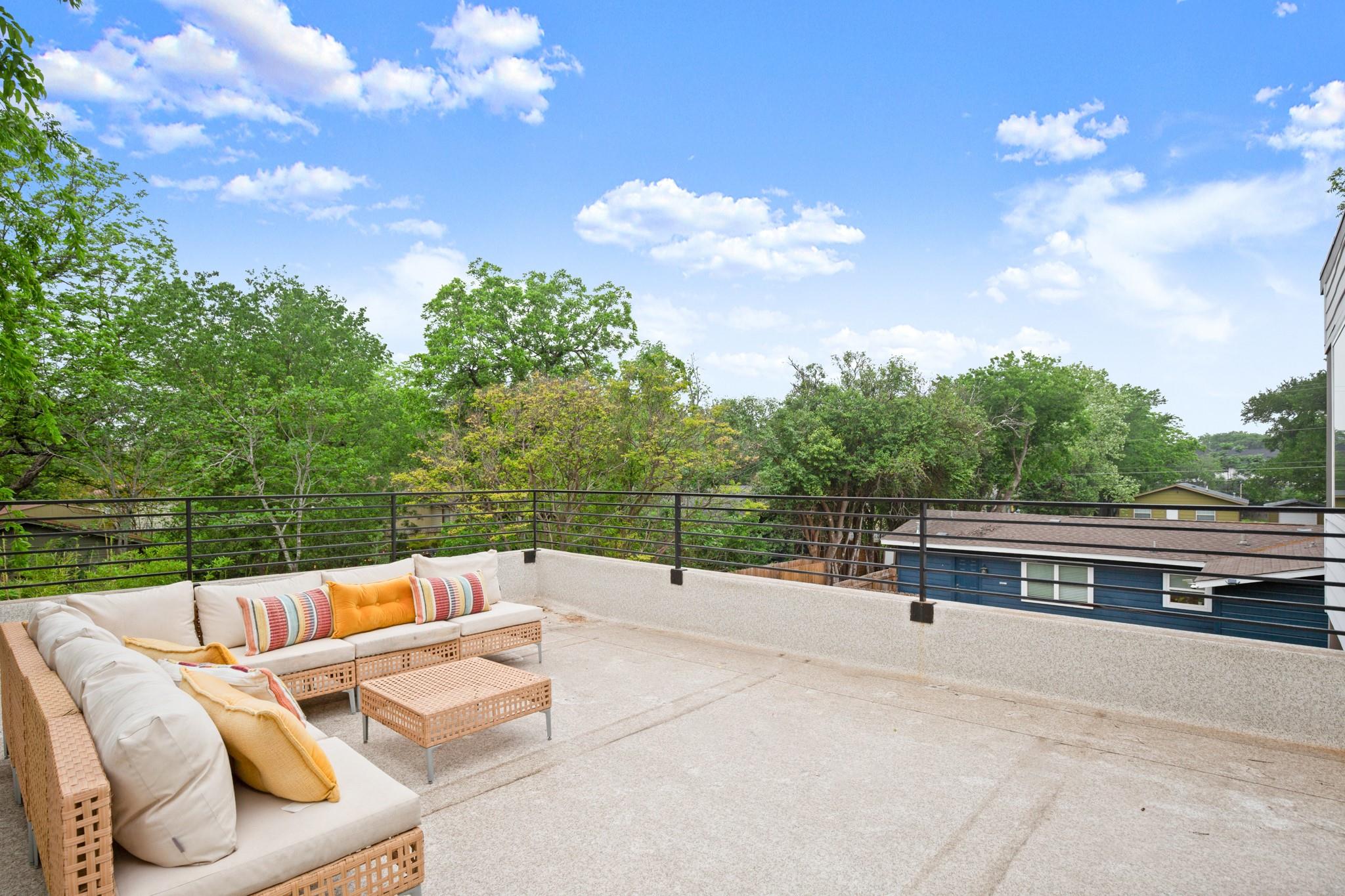 403 MIDDLE Ln # B, Austin, TX 78753