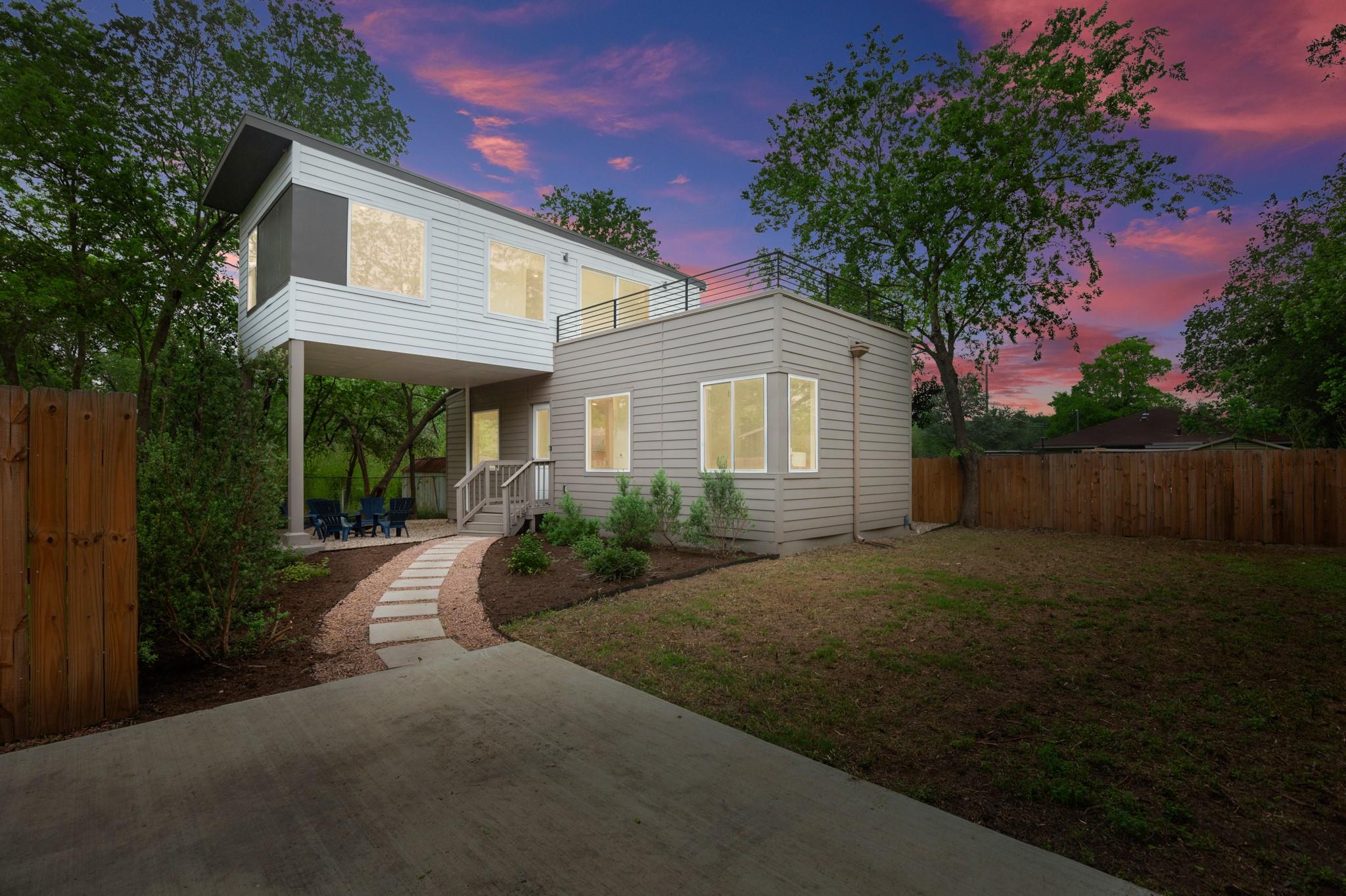 403 MIDDLE Ln # B, Austin, TX 78753
