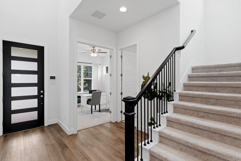 305 Avena Trl, Austin, TX 78738