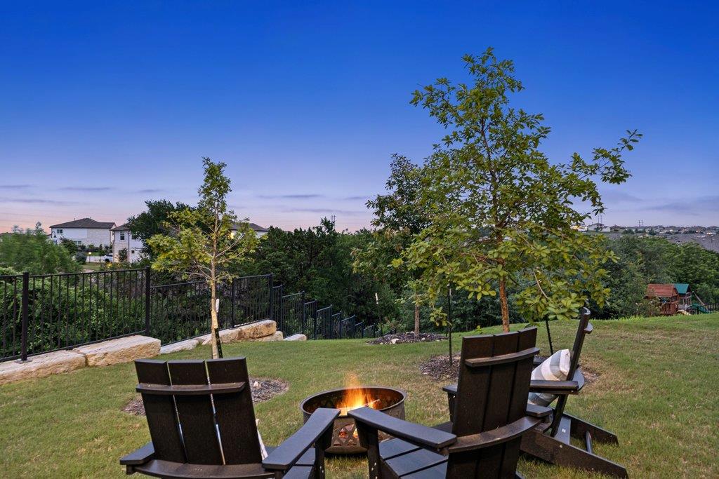 305 Avena Trl, Austin, TX 78738