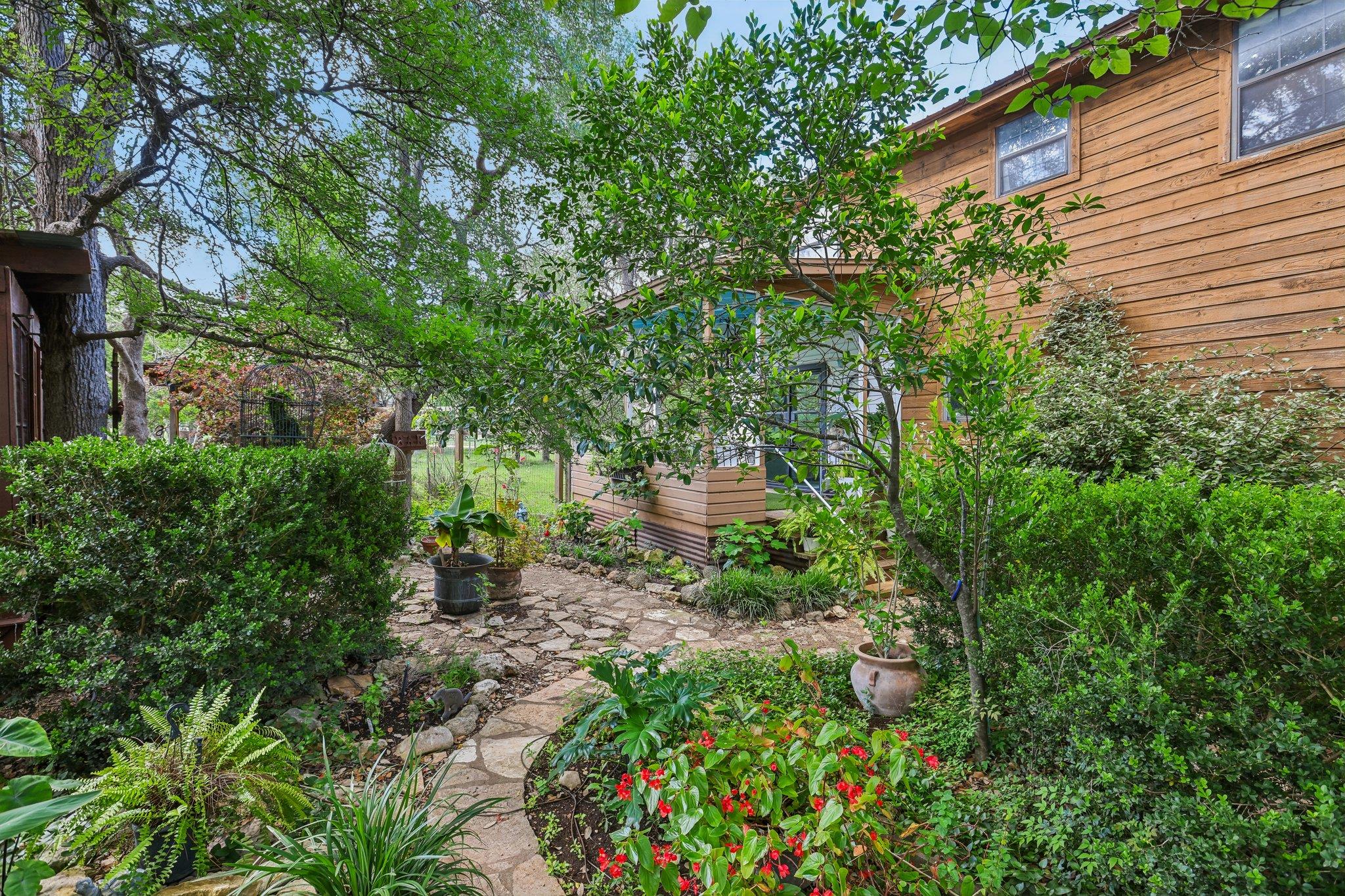 220 River Rapids Rd, Wimberley, TX 78676