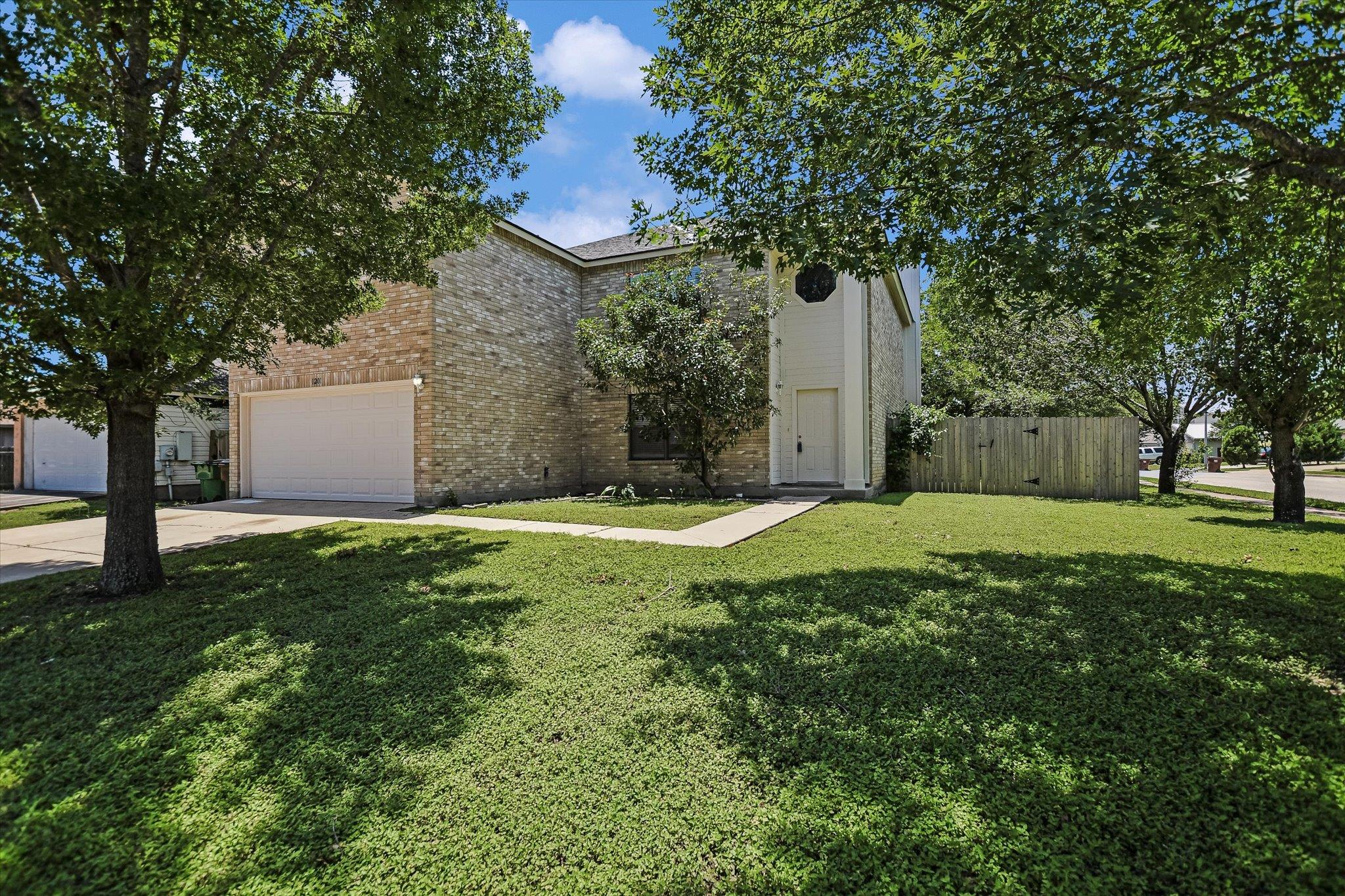 1201 Pike Path, Round Rock, TX 78665