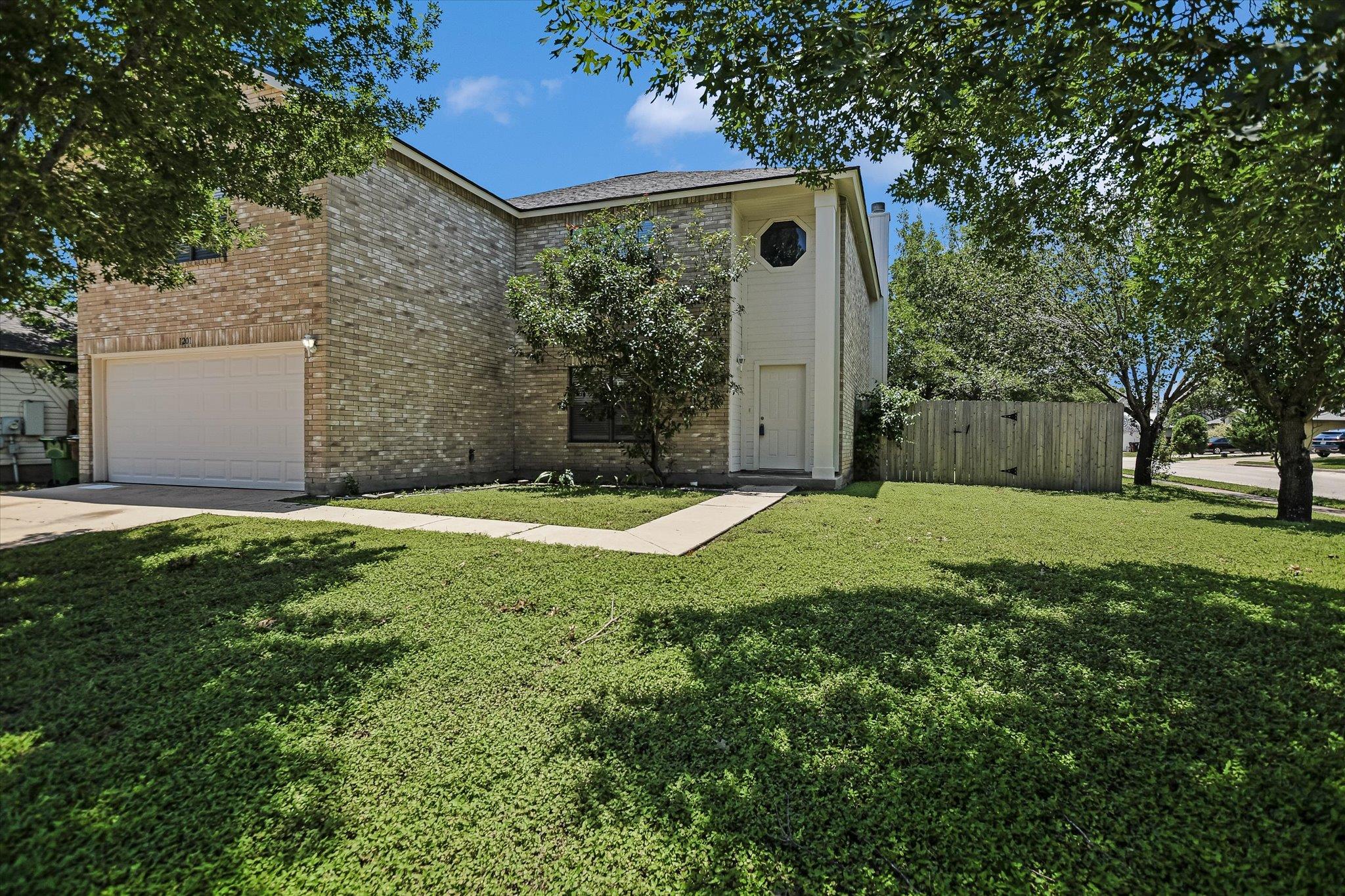 1201 Pike Path, Round Rock, TX 78665