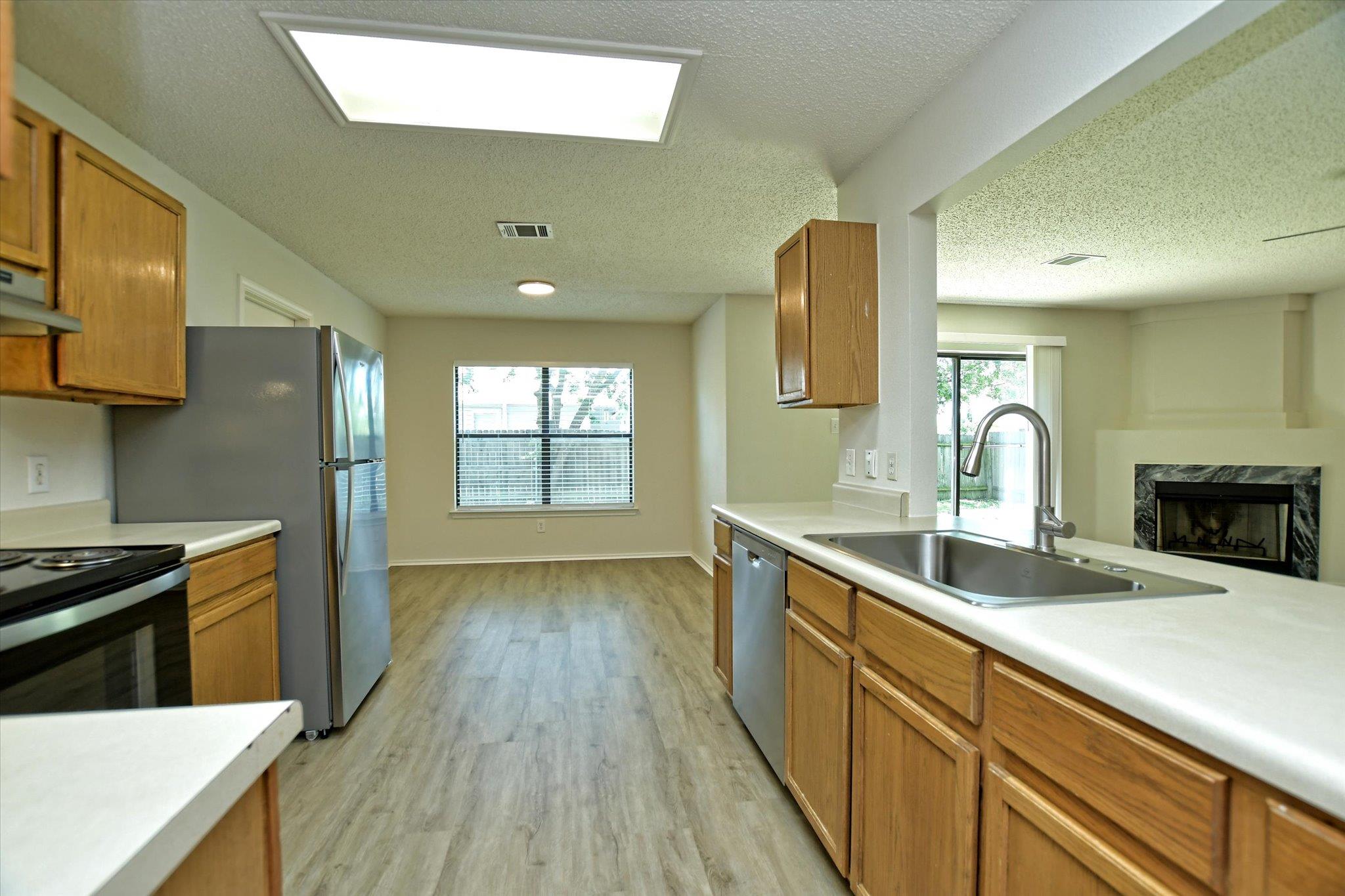1201 Pike Path, Round Rock, TX 78665