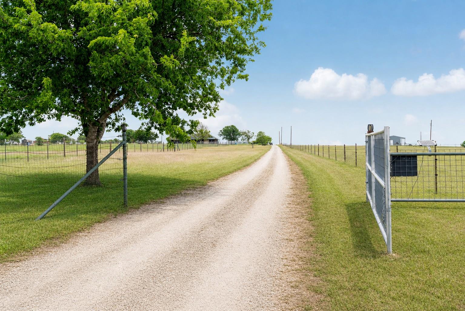 800 County Road 126, Georgetown, TX 78626