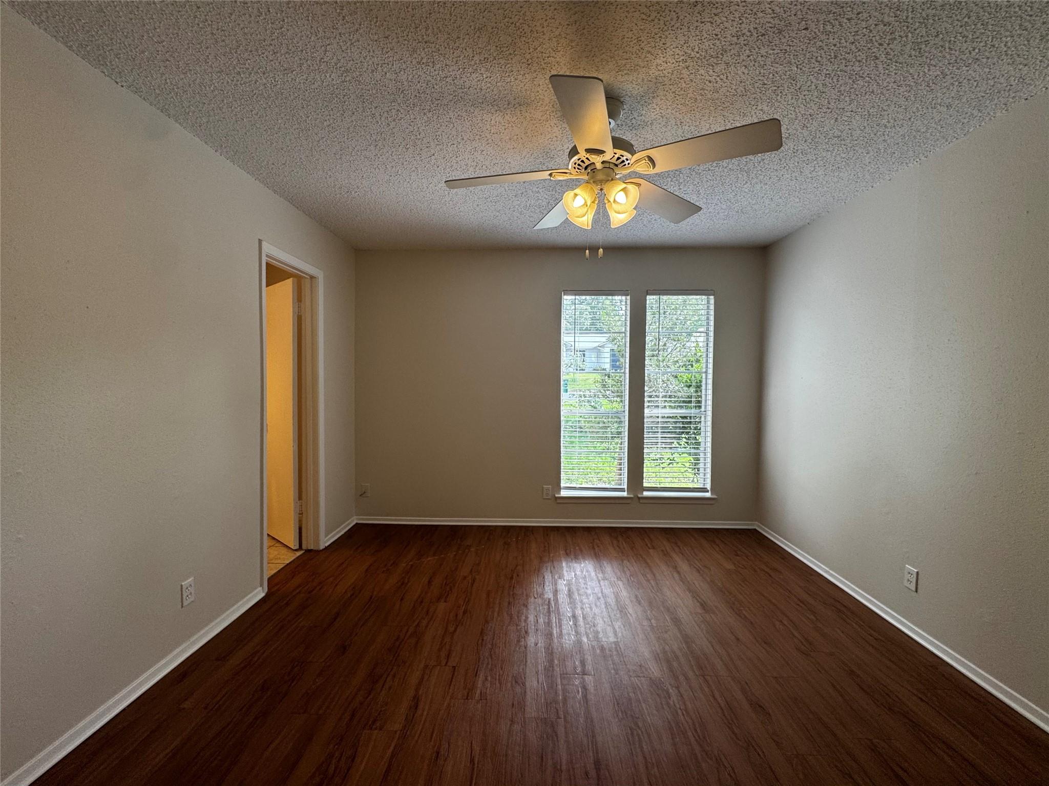 908 Speer Ln, Austin, TX 78745