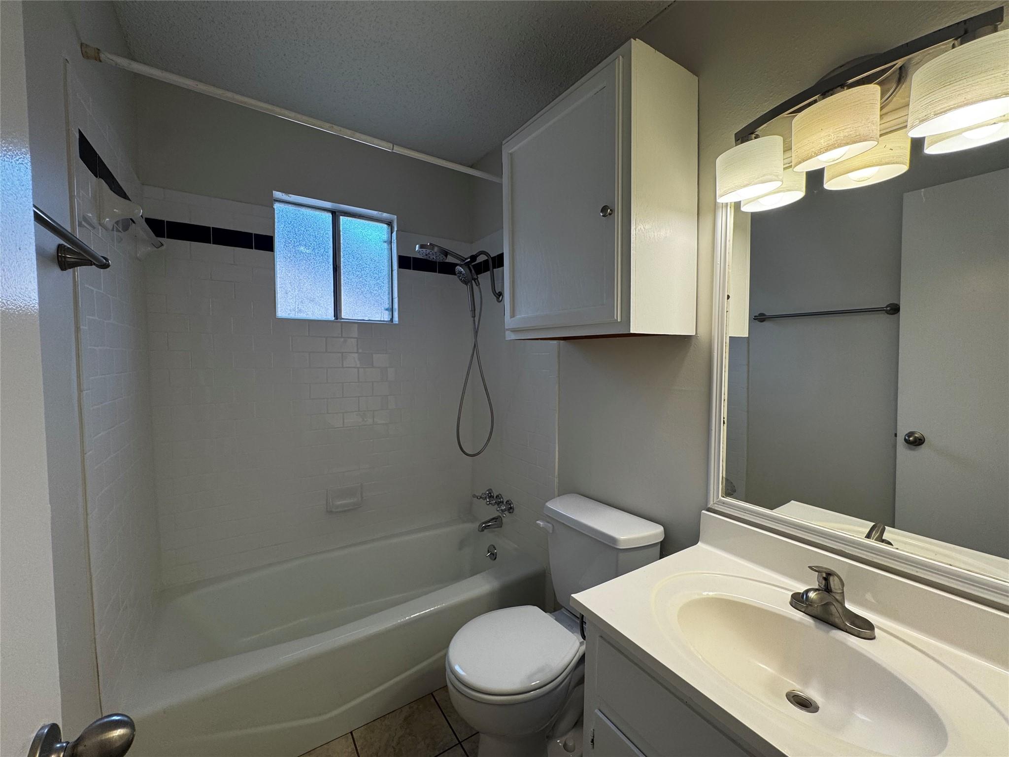 908 Speer Ln, Austin, TX 78745