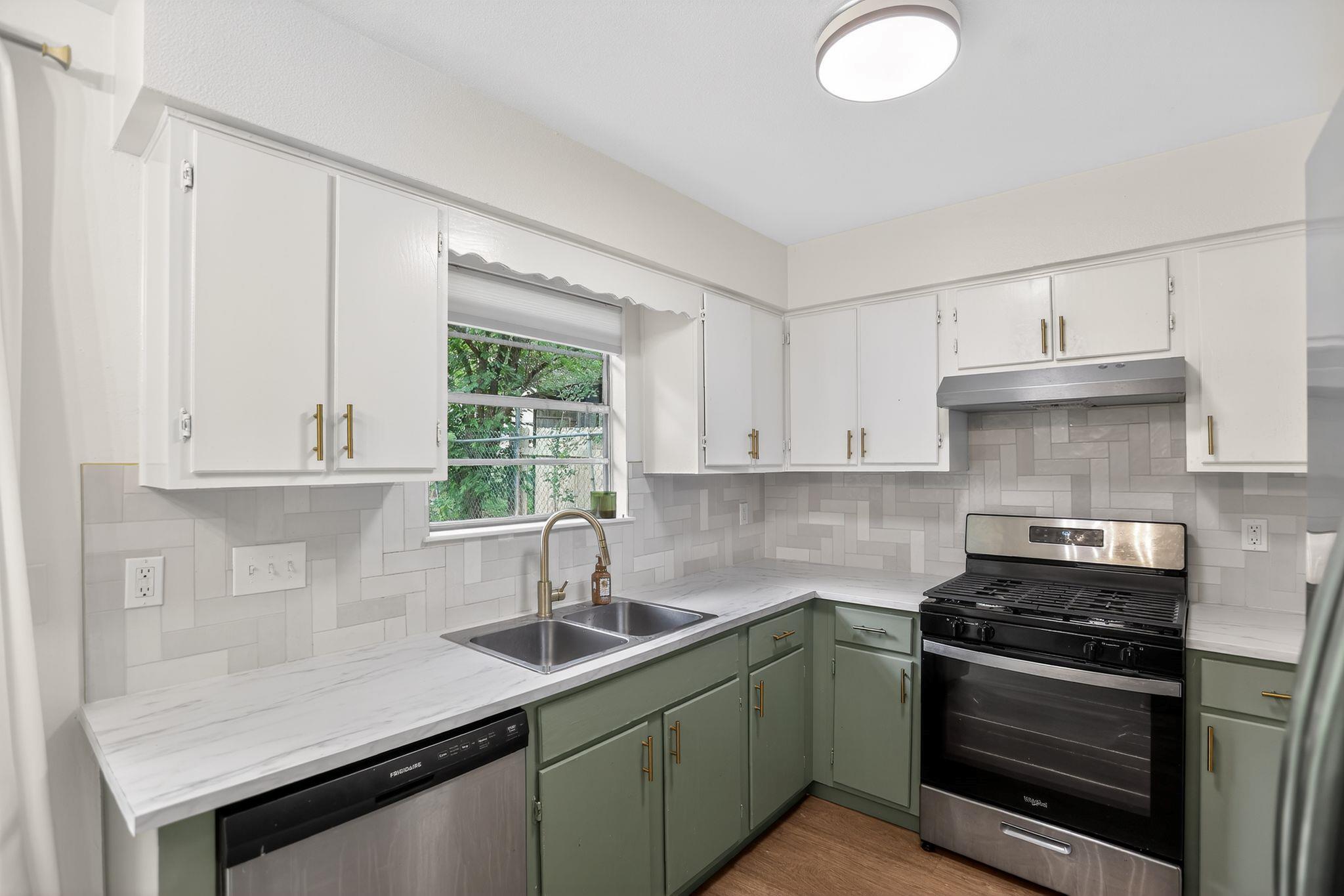6908 Pondsdale Ln, Austin, TX 78724