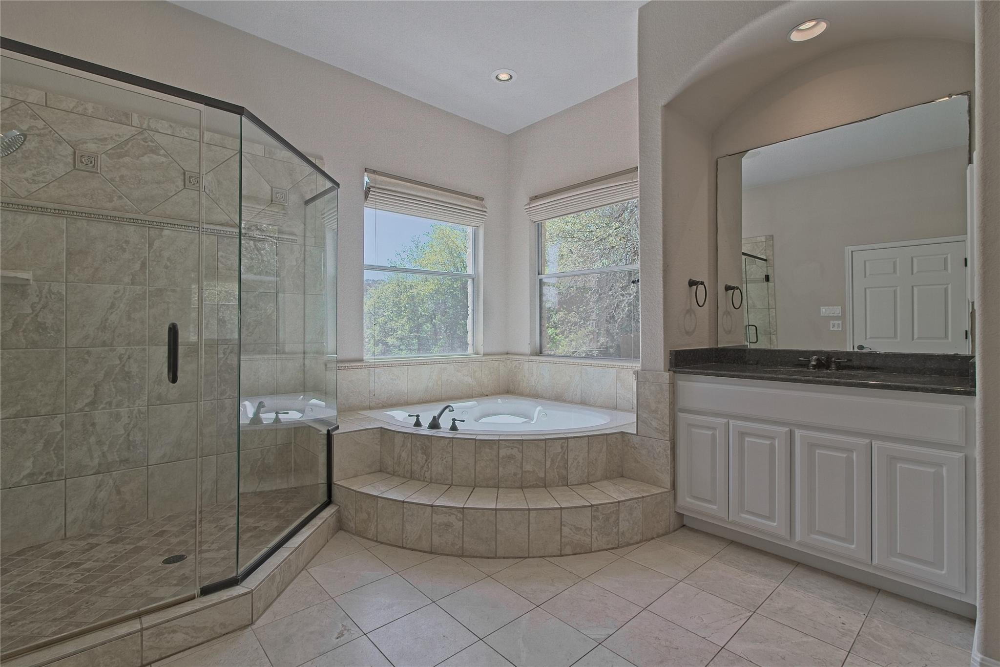 125 Waterford Ln, Georgetown, TX 78628