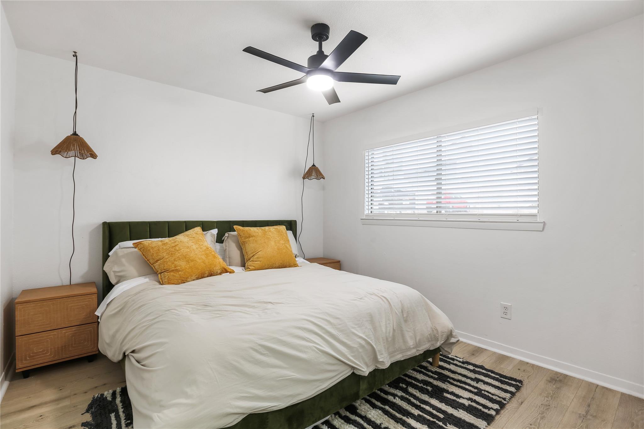923 E 41st St # 101, Austin, TX 78751