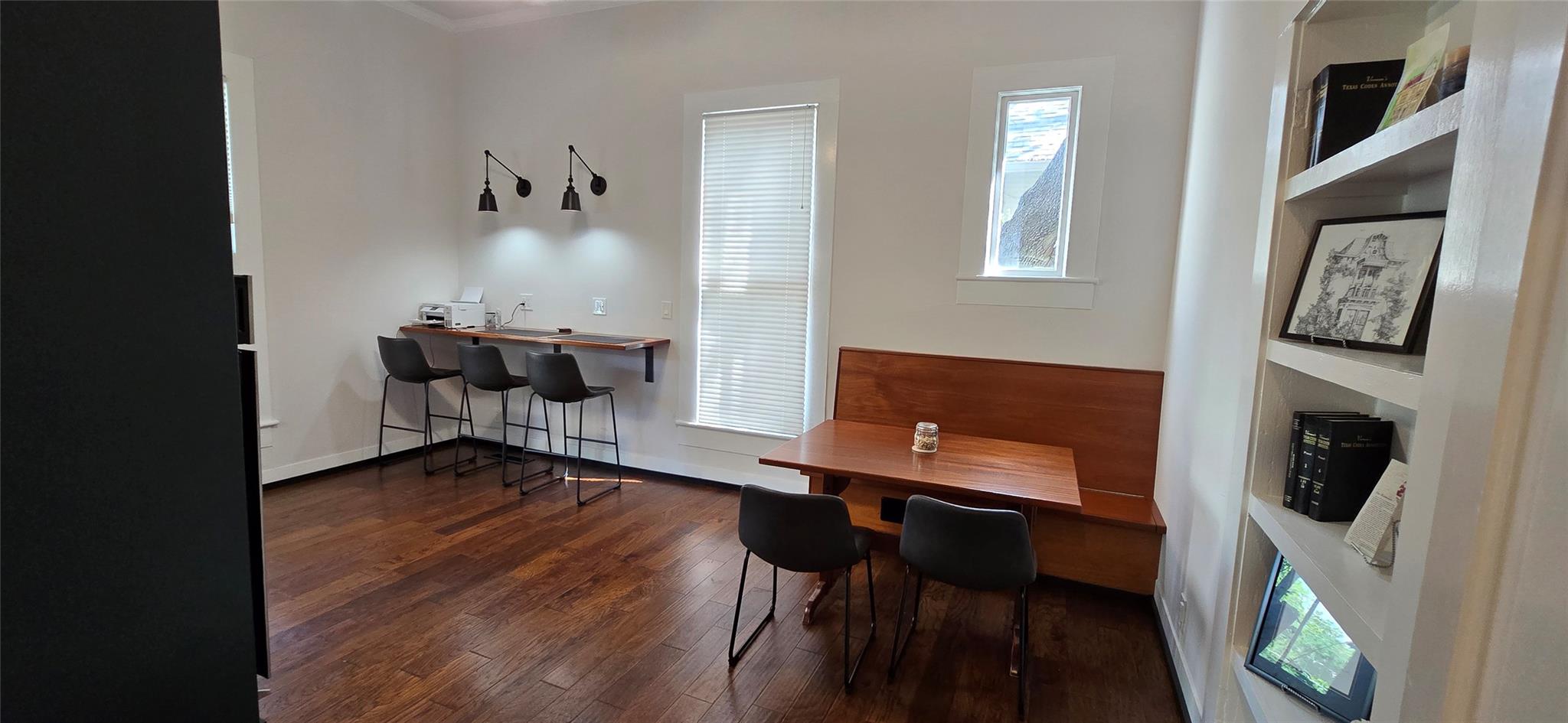702 Rio Grande St # RMH 306, Austin, TX 78701