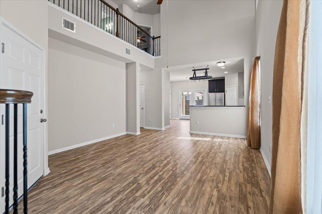 9703 Sunny Swan Ct, Austin, TX 78748
