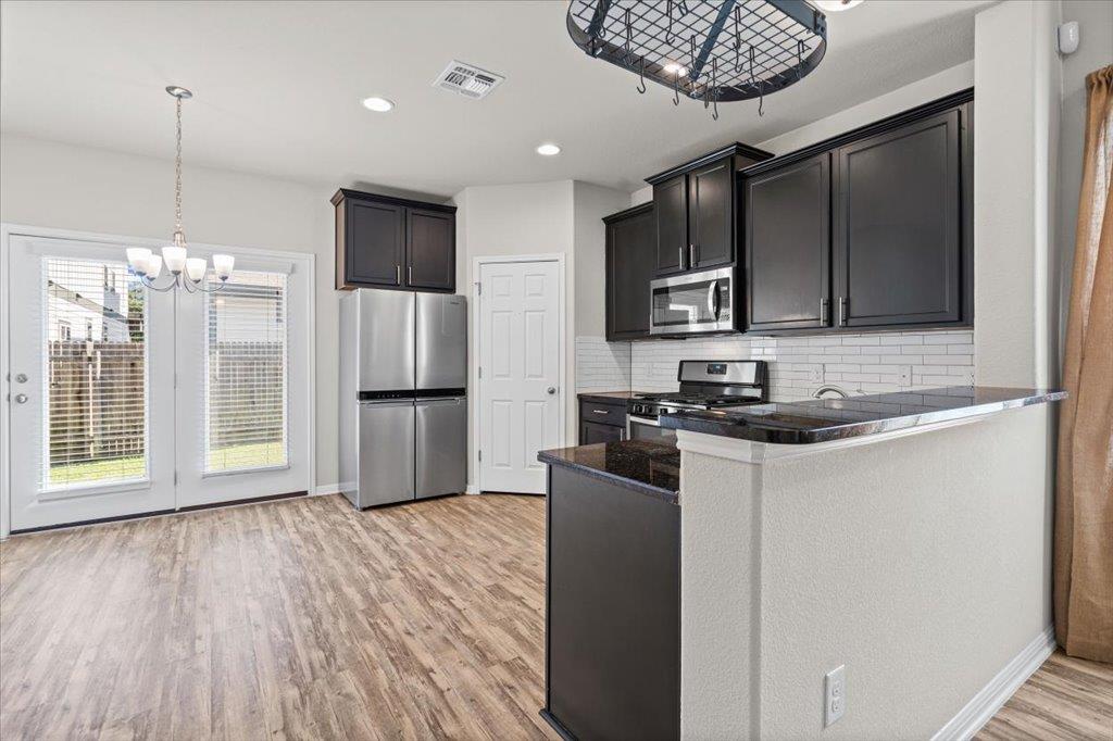 9703 Sunny Swan Ct, Austin, TX 78748