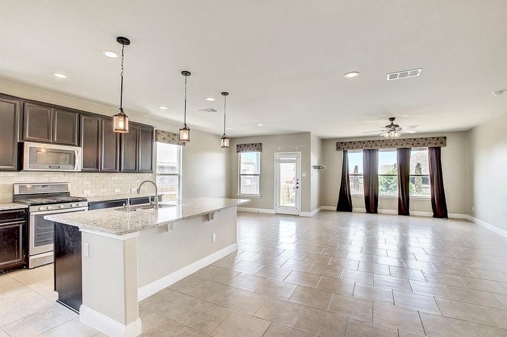 3433 De Torres Cir, Round Rock, TX 78665