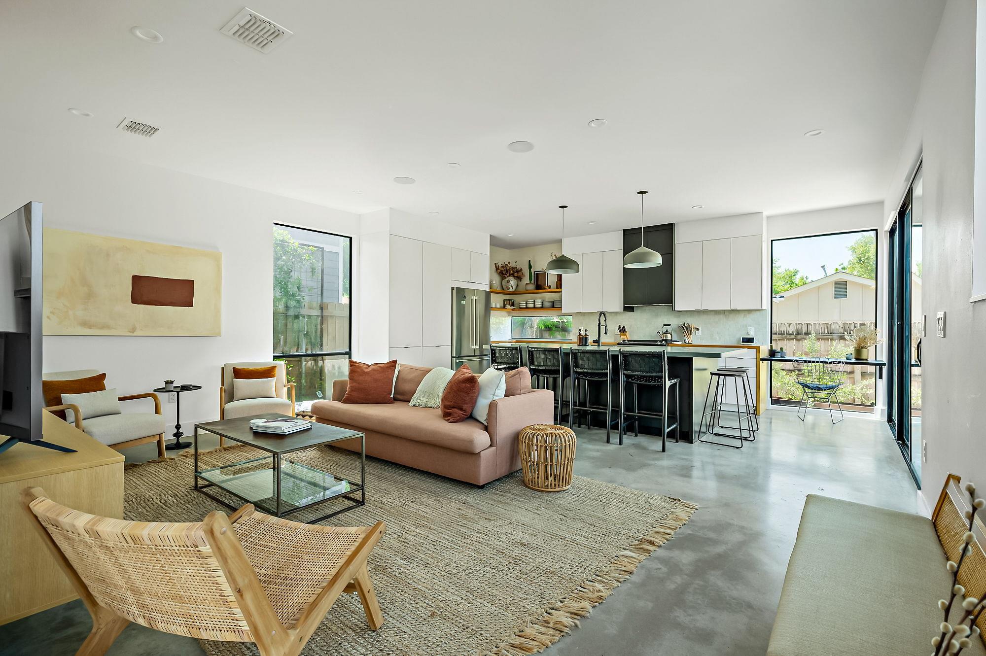 2201 Santa Rosa St, Austin, TX 78702