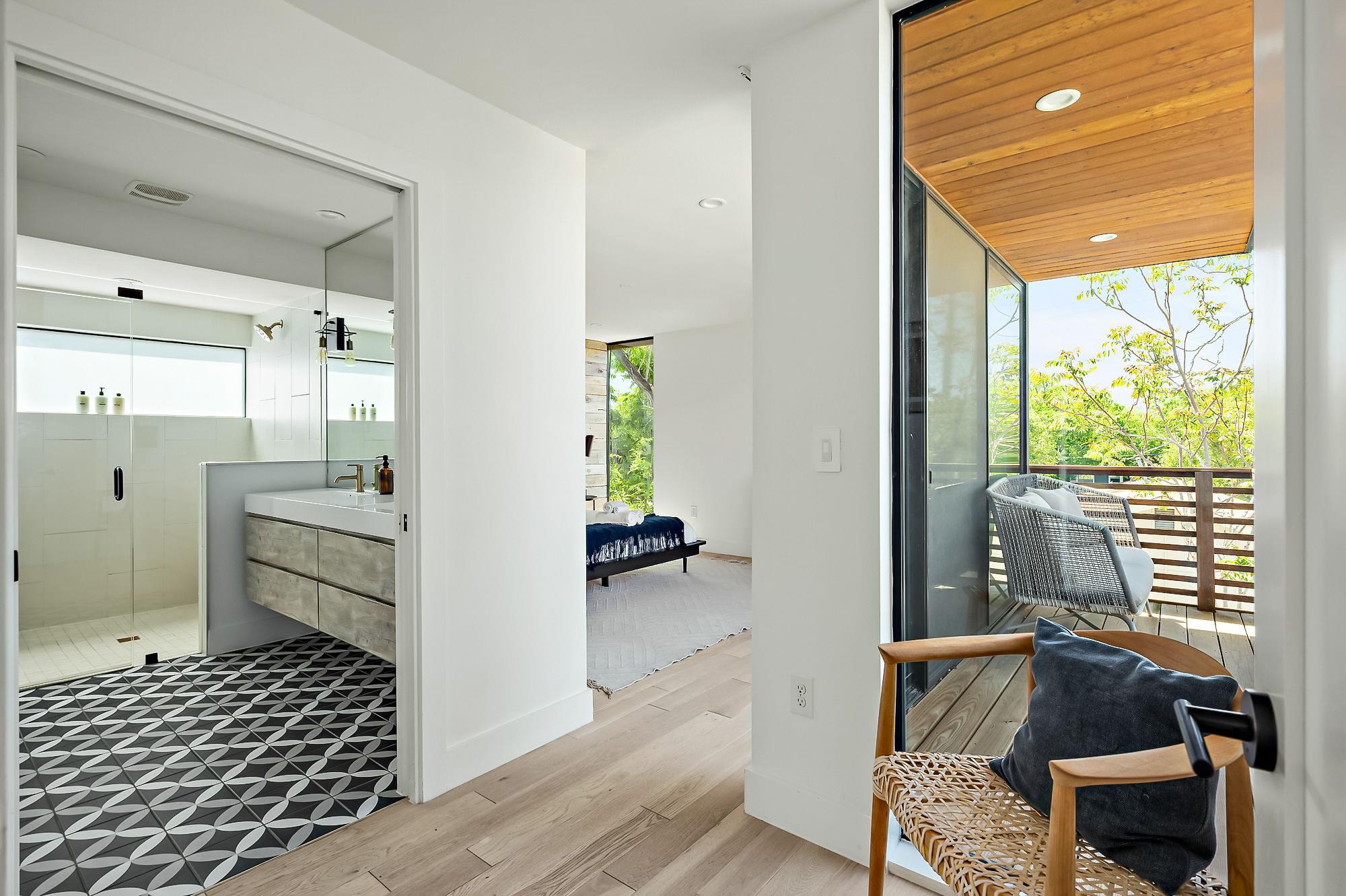 2201 Santa Rosa St, Austin, TX 78702