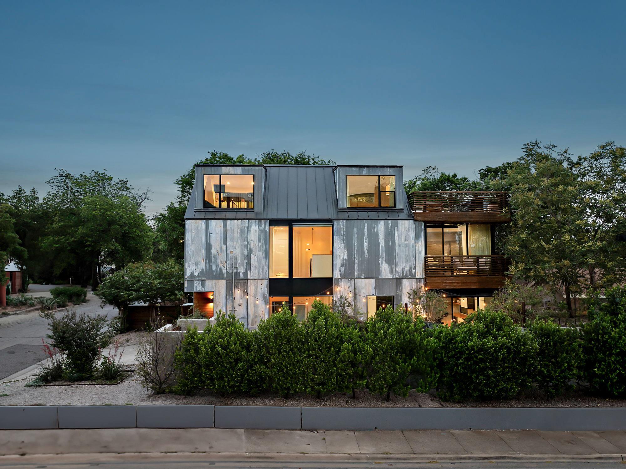 2201 Santa Rosa St, Austin, TX 78702