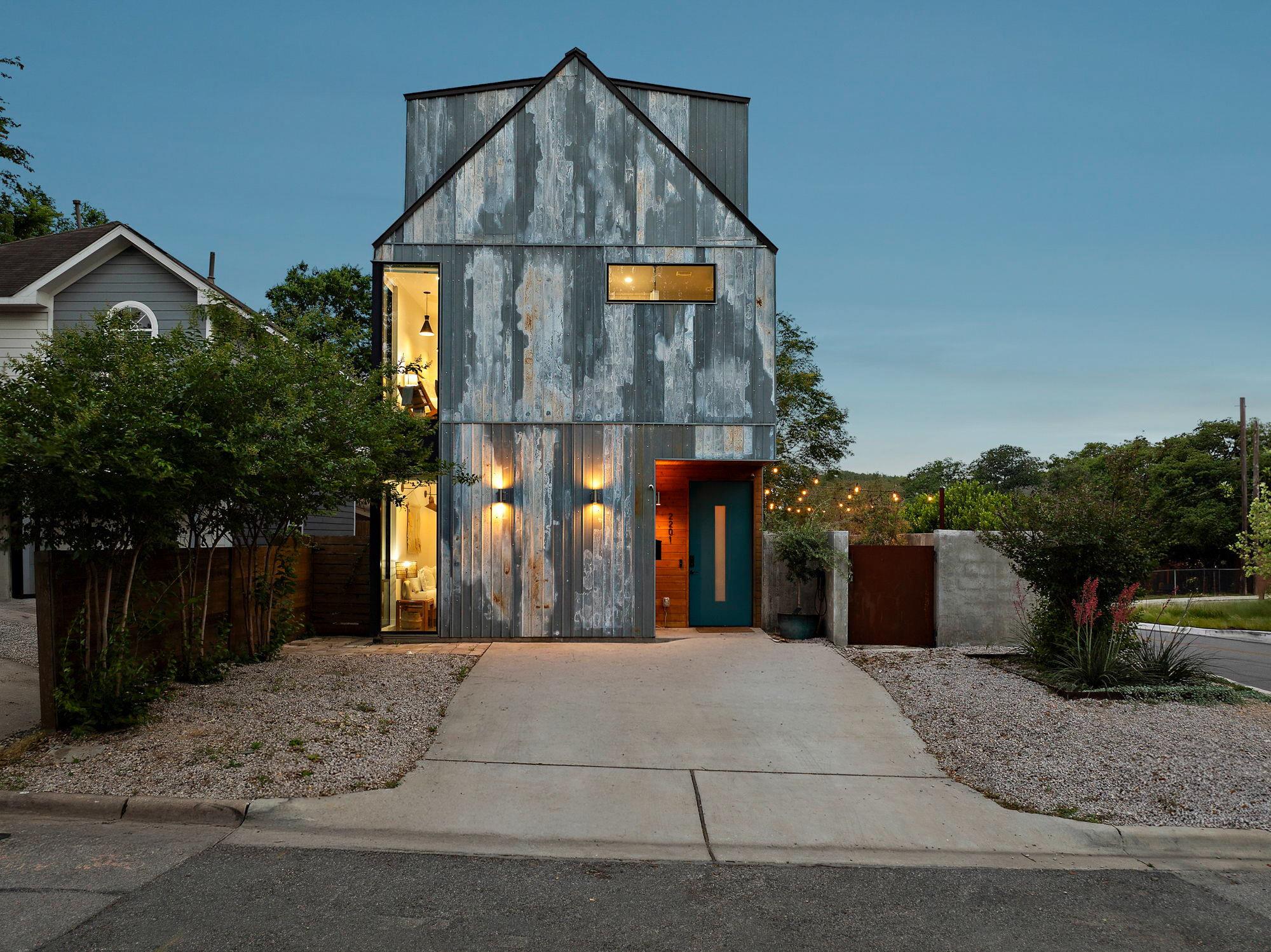 2201 Santa Rosa St, Austin, TX 78702