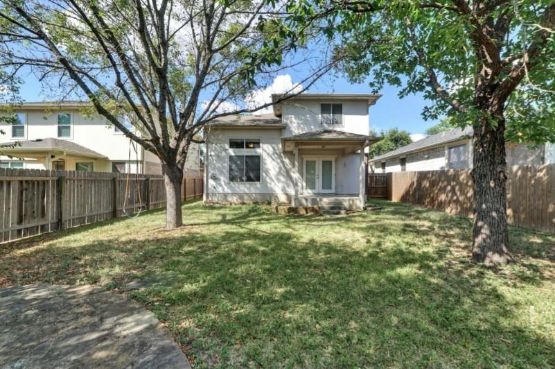 1017 Doras Dr, Pflugerville, TX 78660