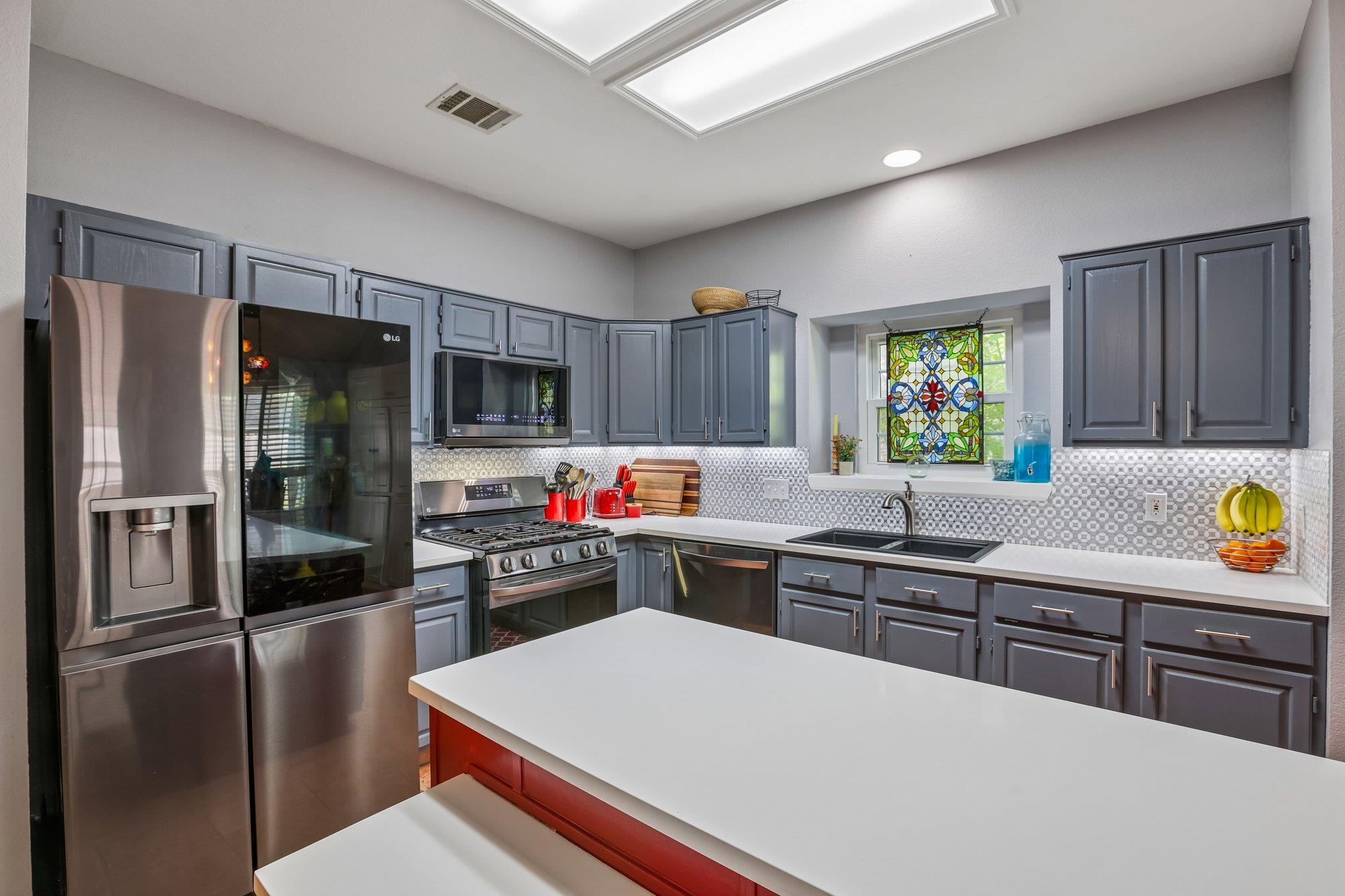 2223 Mockingbird Dr, Round Rock, TX 78681