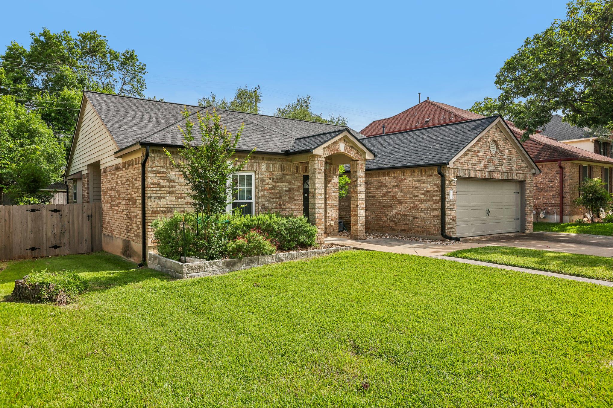 2223 Mockingbird Dr, Round Rock, TX 78681