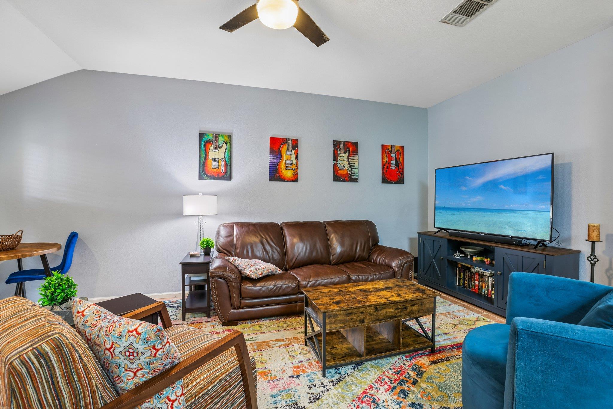 2223 Mockingbird Dr, Round Rock, TX 78681