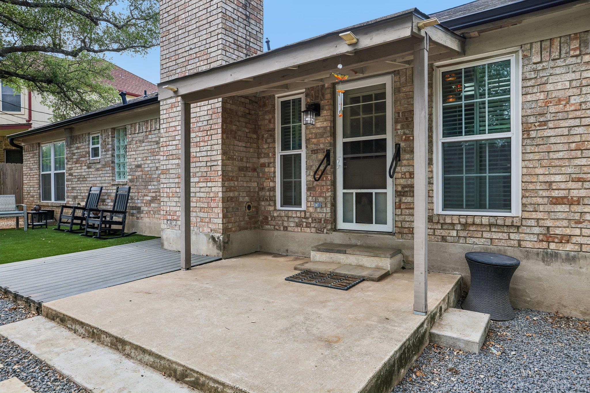 2223 Mockingbird Dr, Round Rock, TX 78681