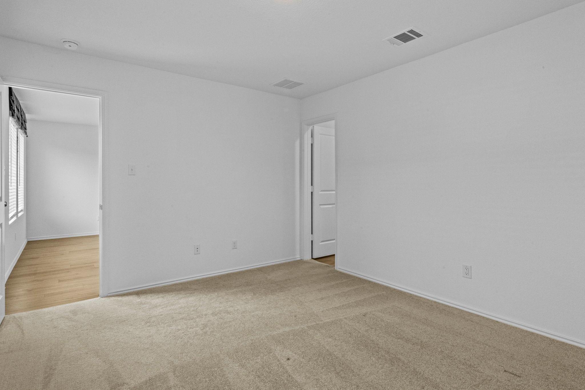 658 Soapstone Pass, San Marcos, TX 78656