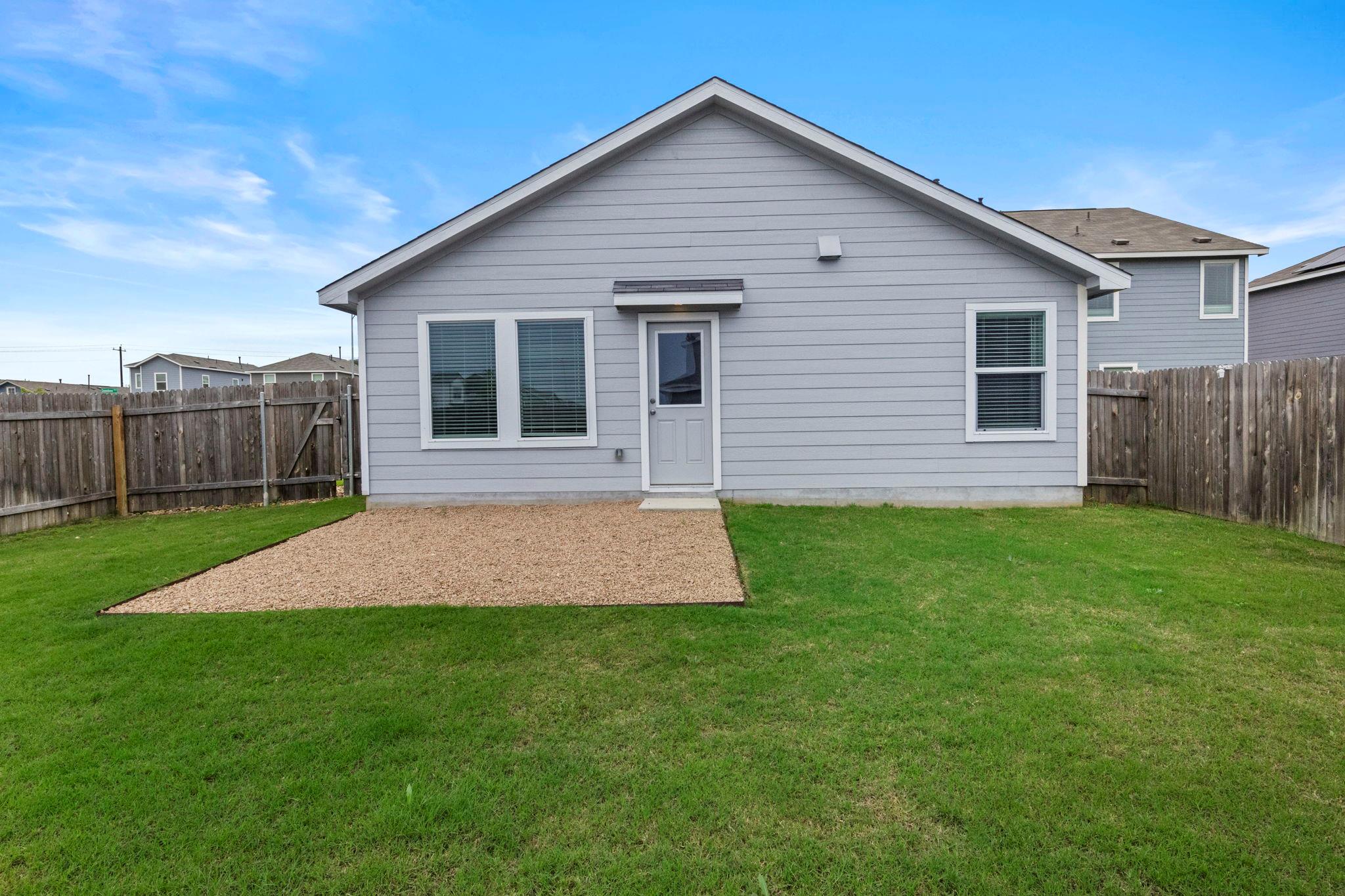 658 Soapstone Pass, San Marcos, TX 78656