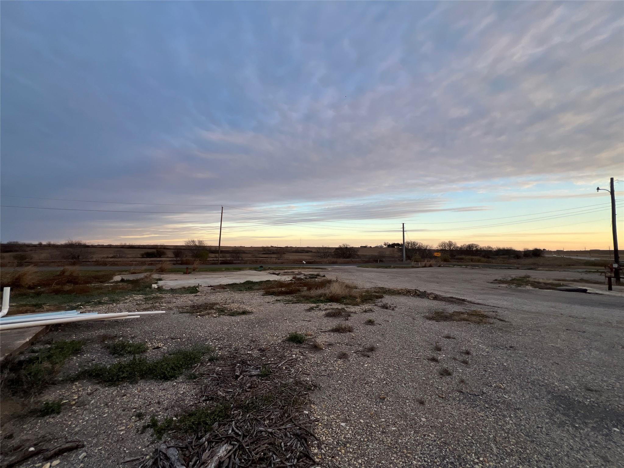 14201 S State Highway 95, Coupland, TX 78615