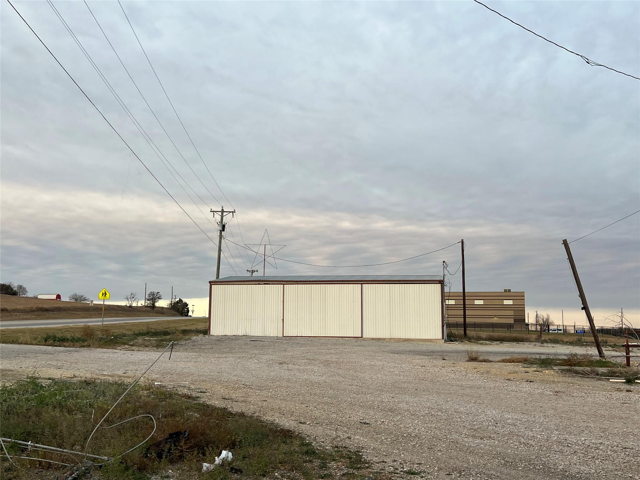14201 S State Highway 95, Coupland, TX 78615