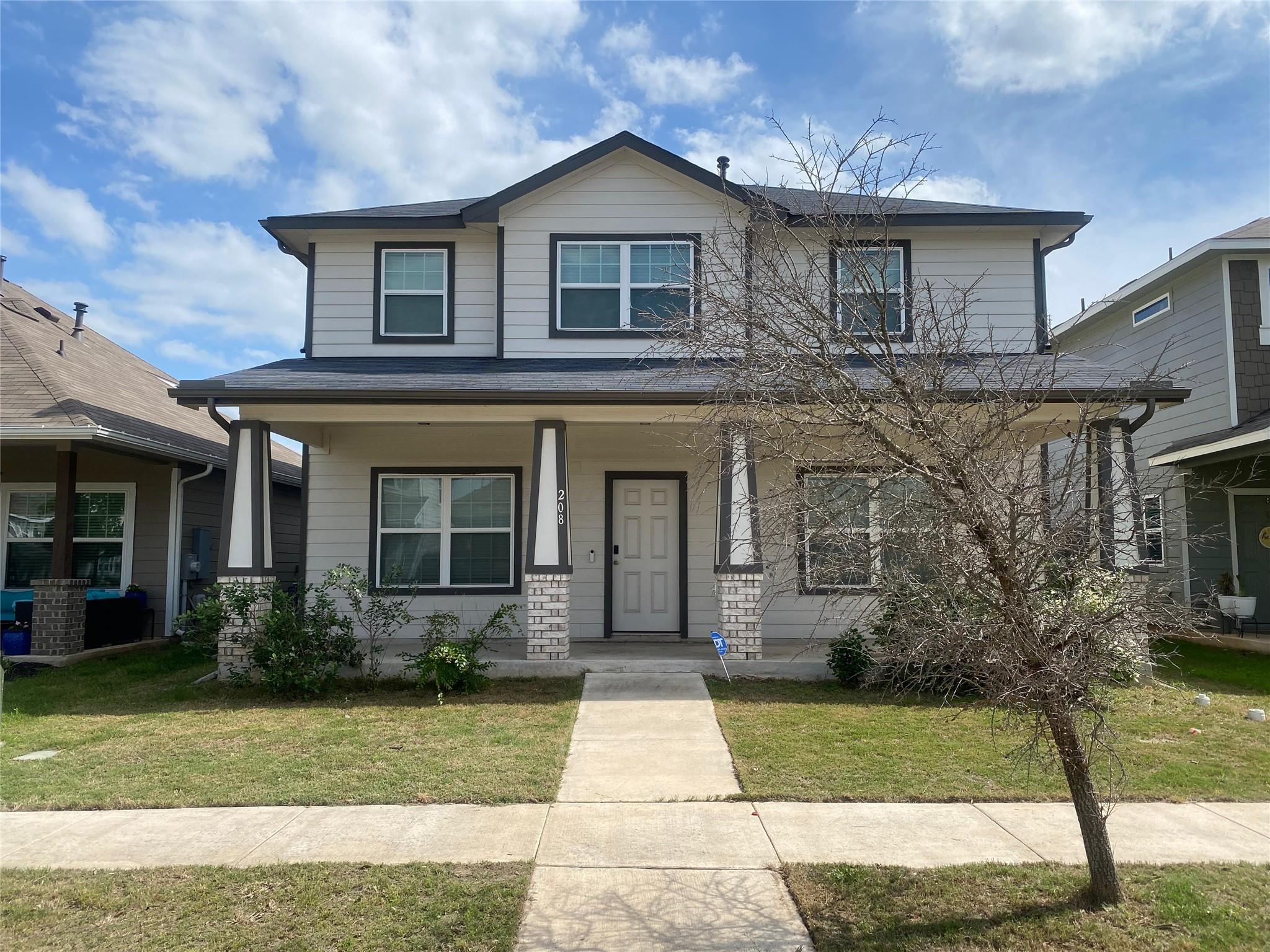 208 Eagle Lake Dr, Hutto, TX 78634
