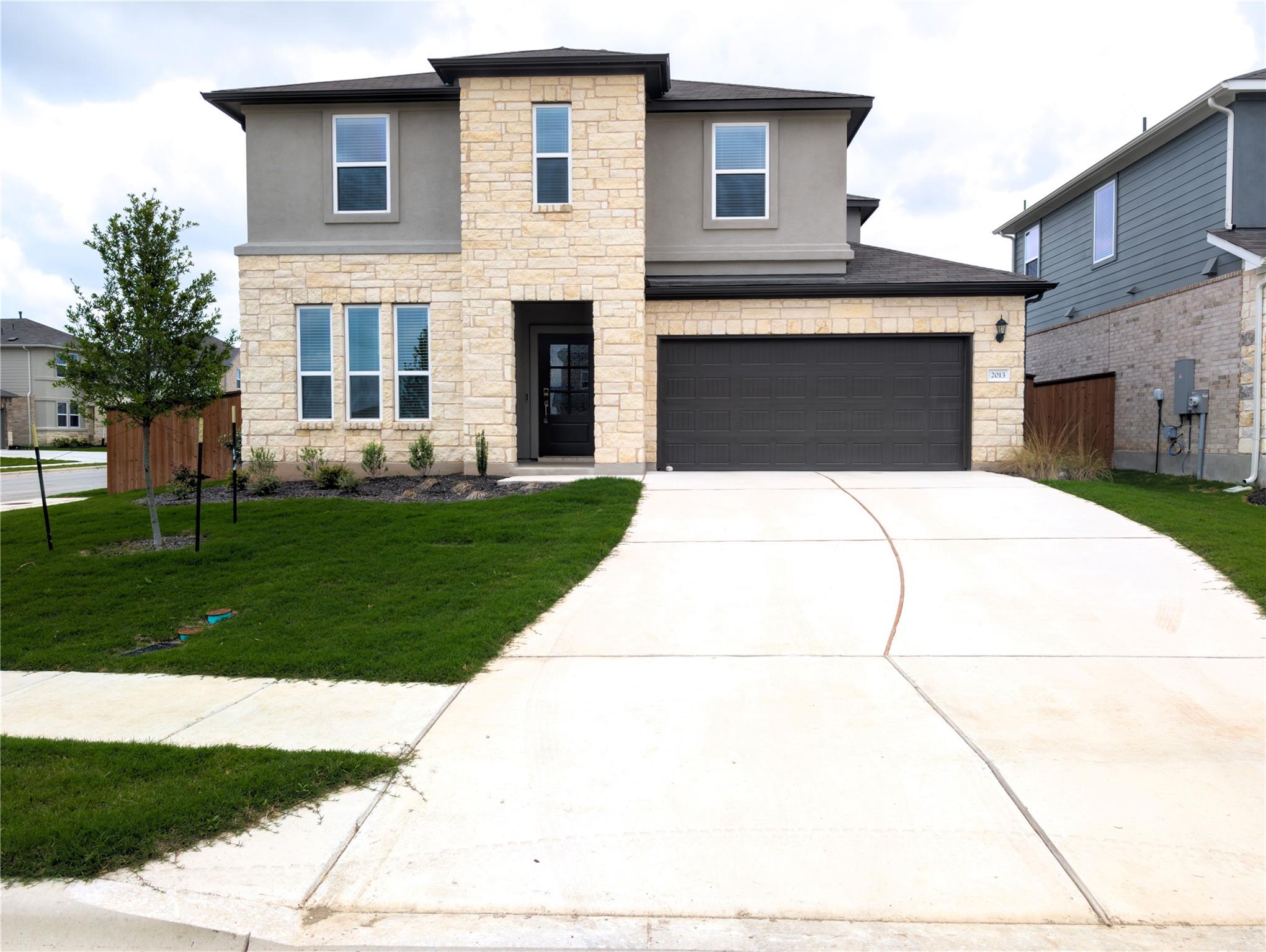 2013 Purple Martin Dr, Pflugerville, TX 78660
