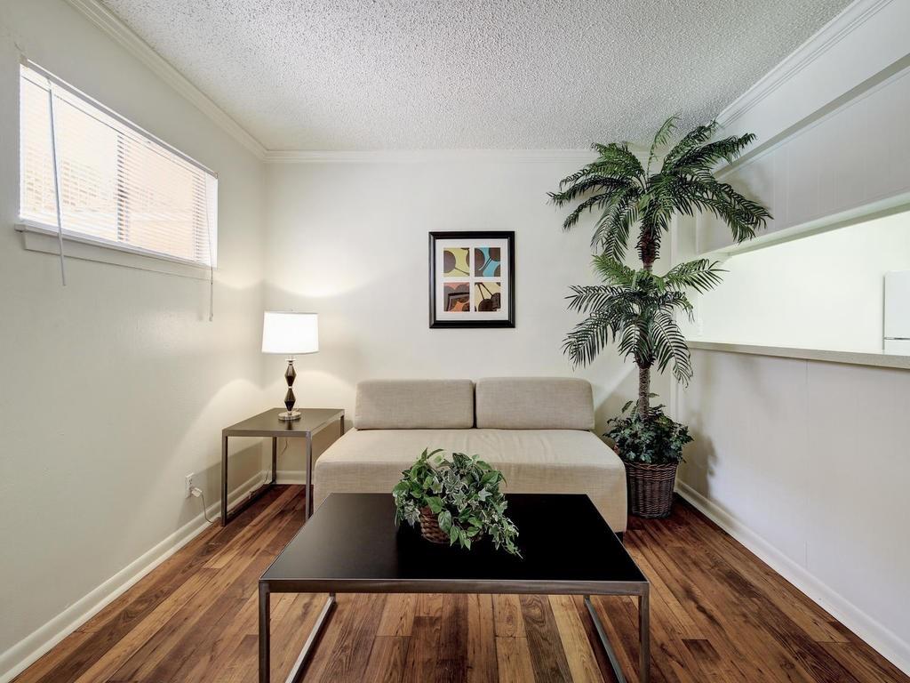 4539 Guadalupe St # 1BR, Austin, TX 78751