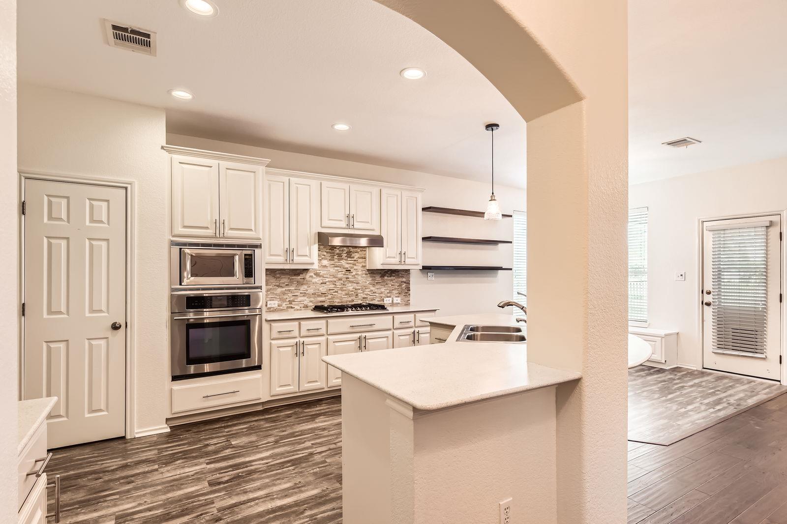65 White Magnolia Cir # 55, Lakeway, TX 78734