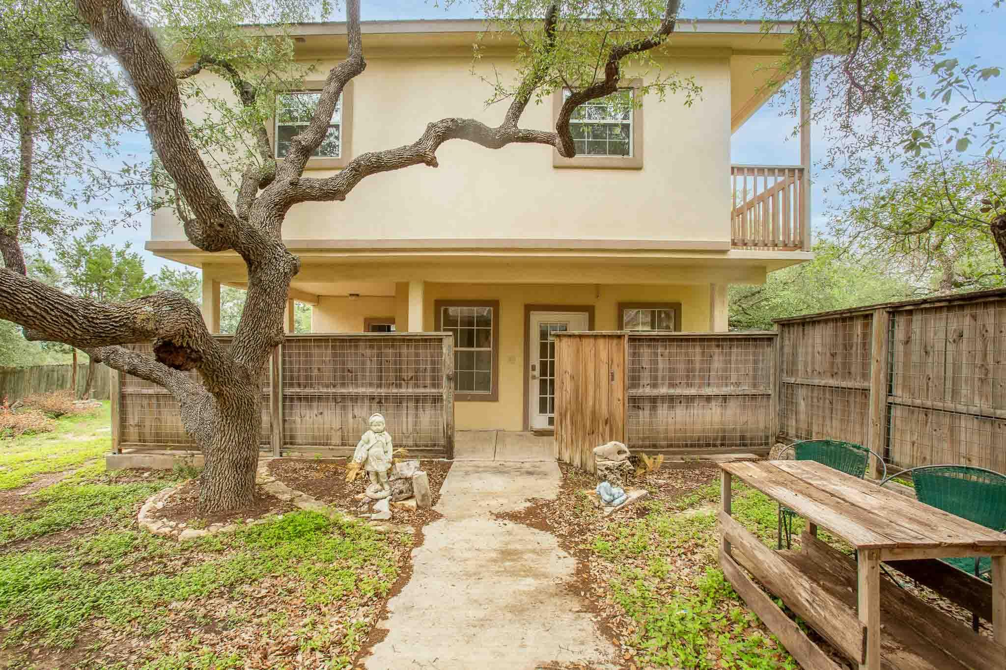 4525 Bell Springs Rd. Rd, Dripping Springs, TX 78620