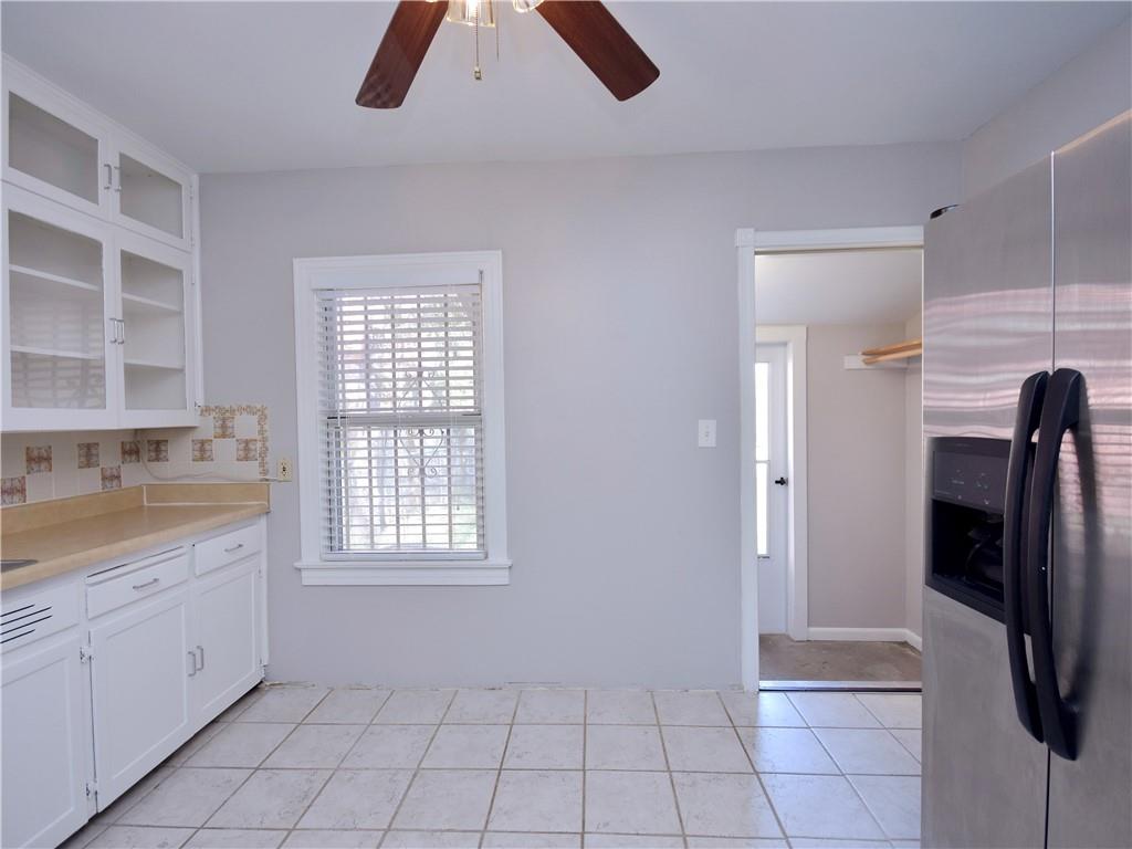 2710 Willow St, Austin, TX 78702