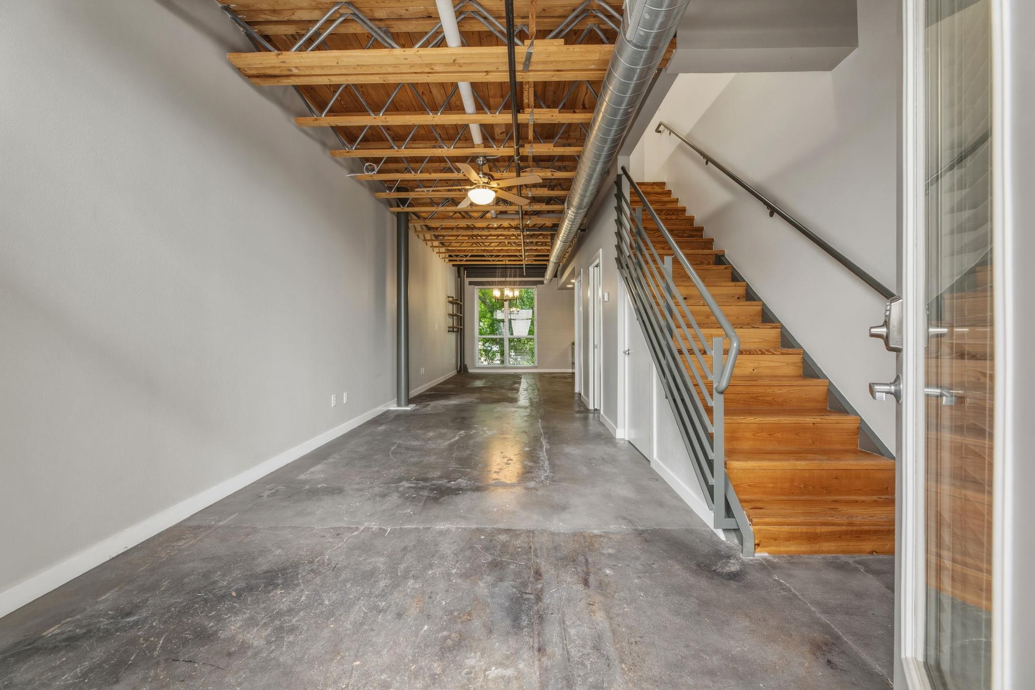 1305 E 6th St # 13, Austin, TX 78702